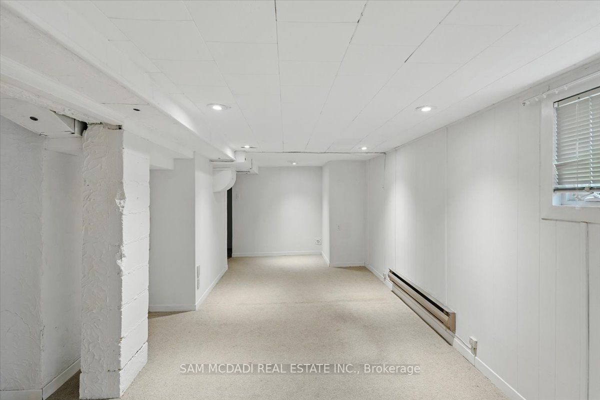 62 Maple Avenue S Property Photo 27