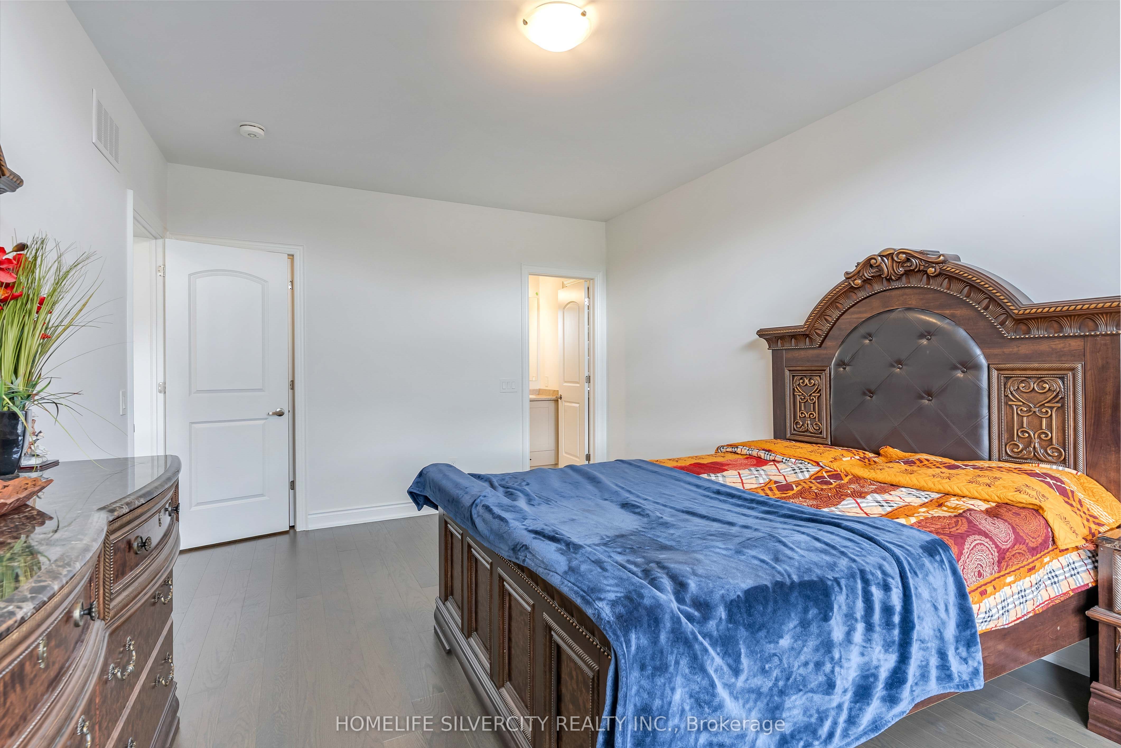 71 Raspberry Rdg Avenue Property Photo 33