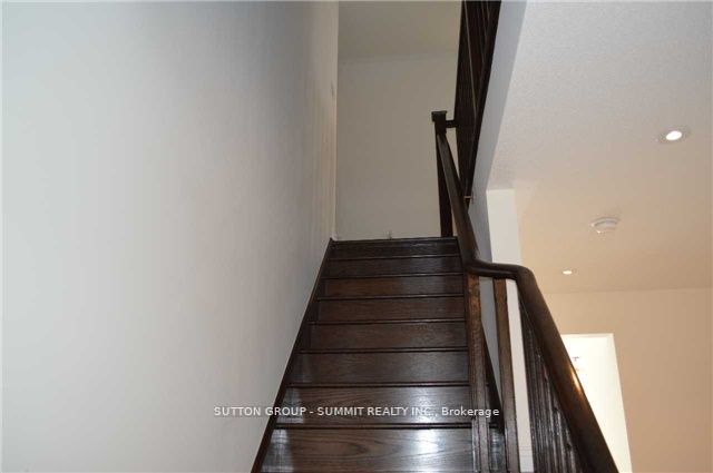 36 Denali Crescent Property Photo 11