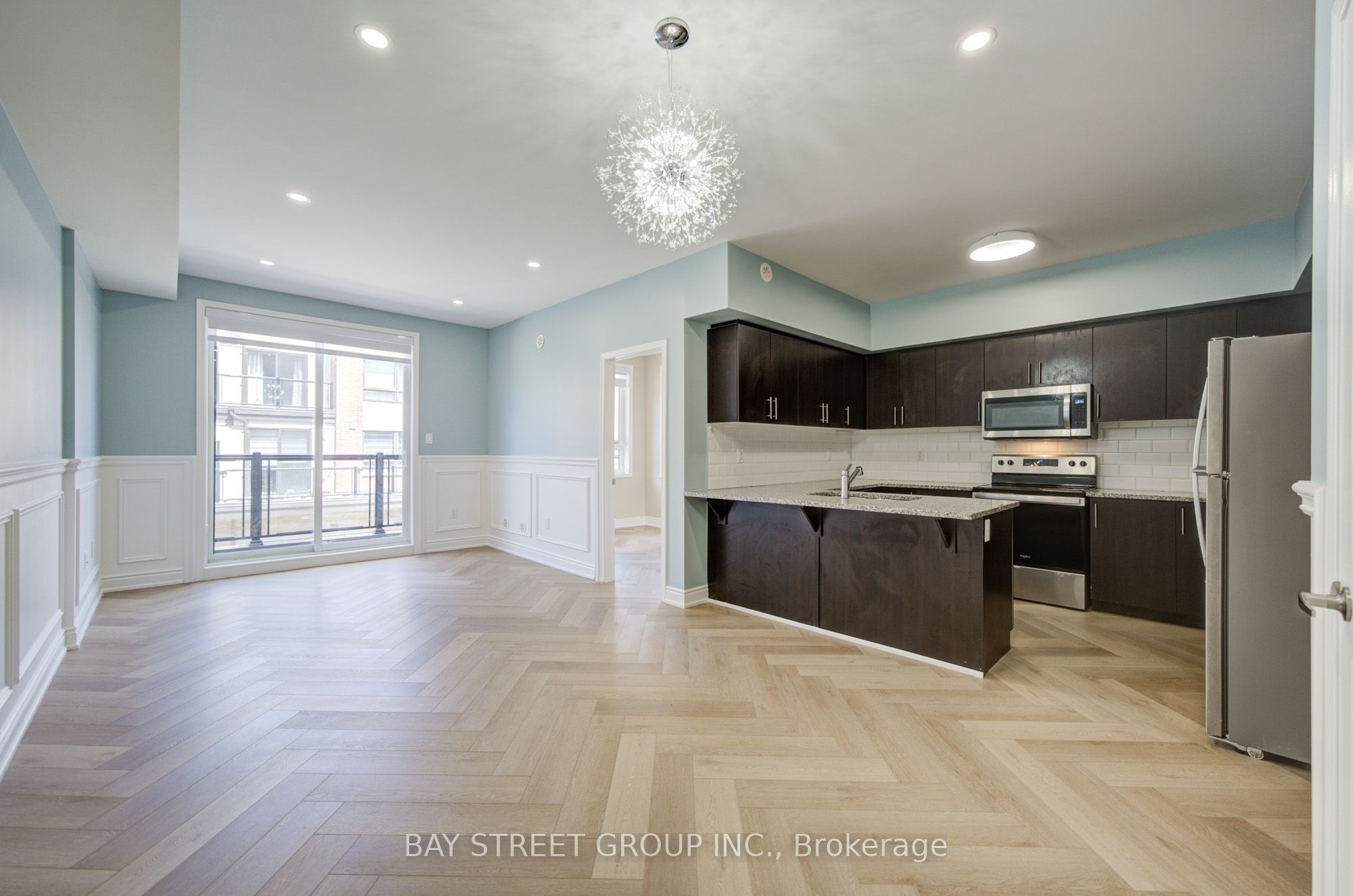 626 Rexdale Boulevard 3 Property Photo 1