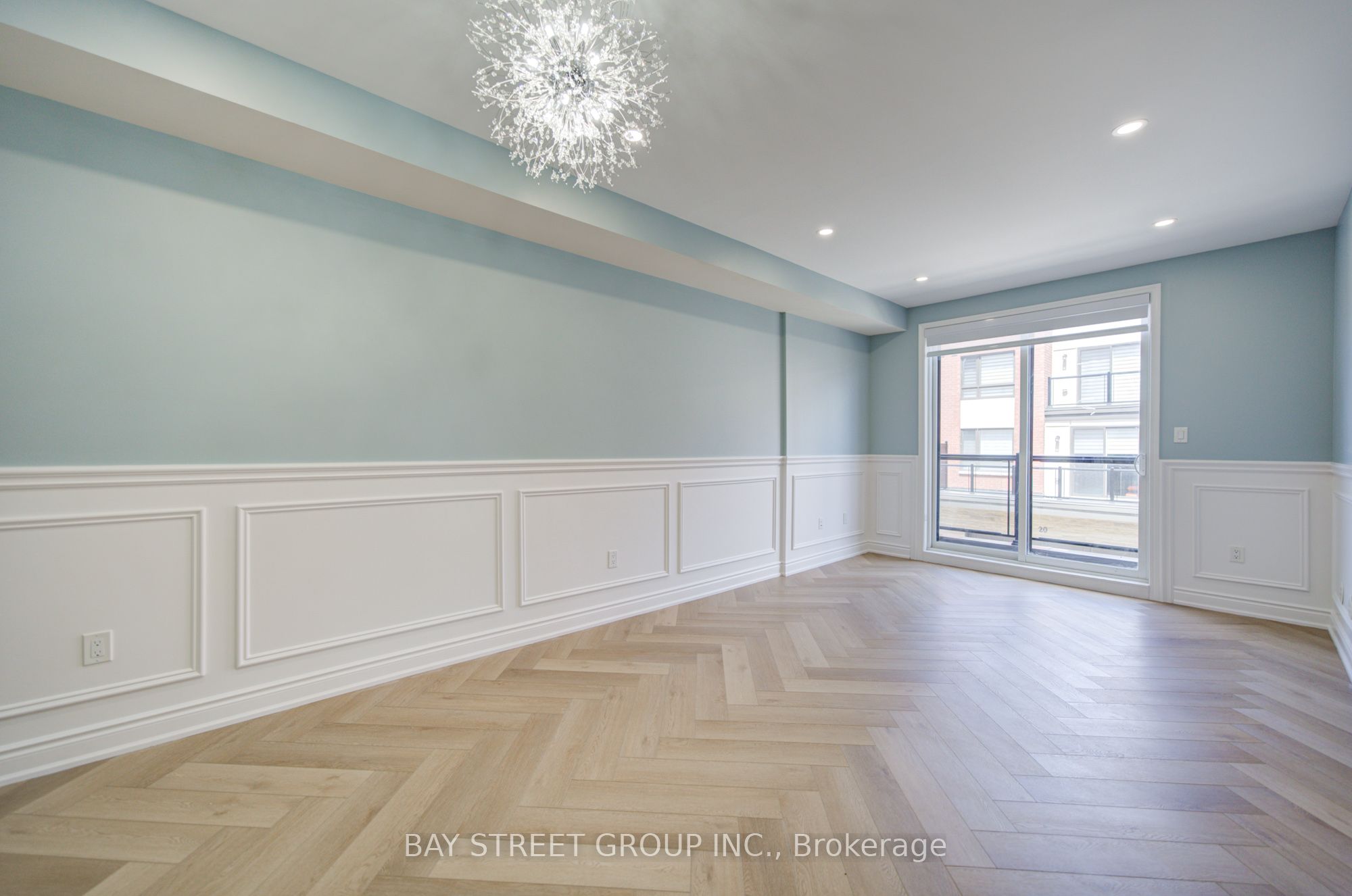 626 Rexdale Boulevard 3 Property Photo 7