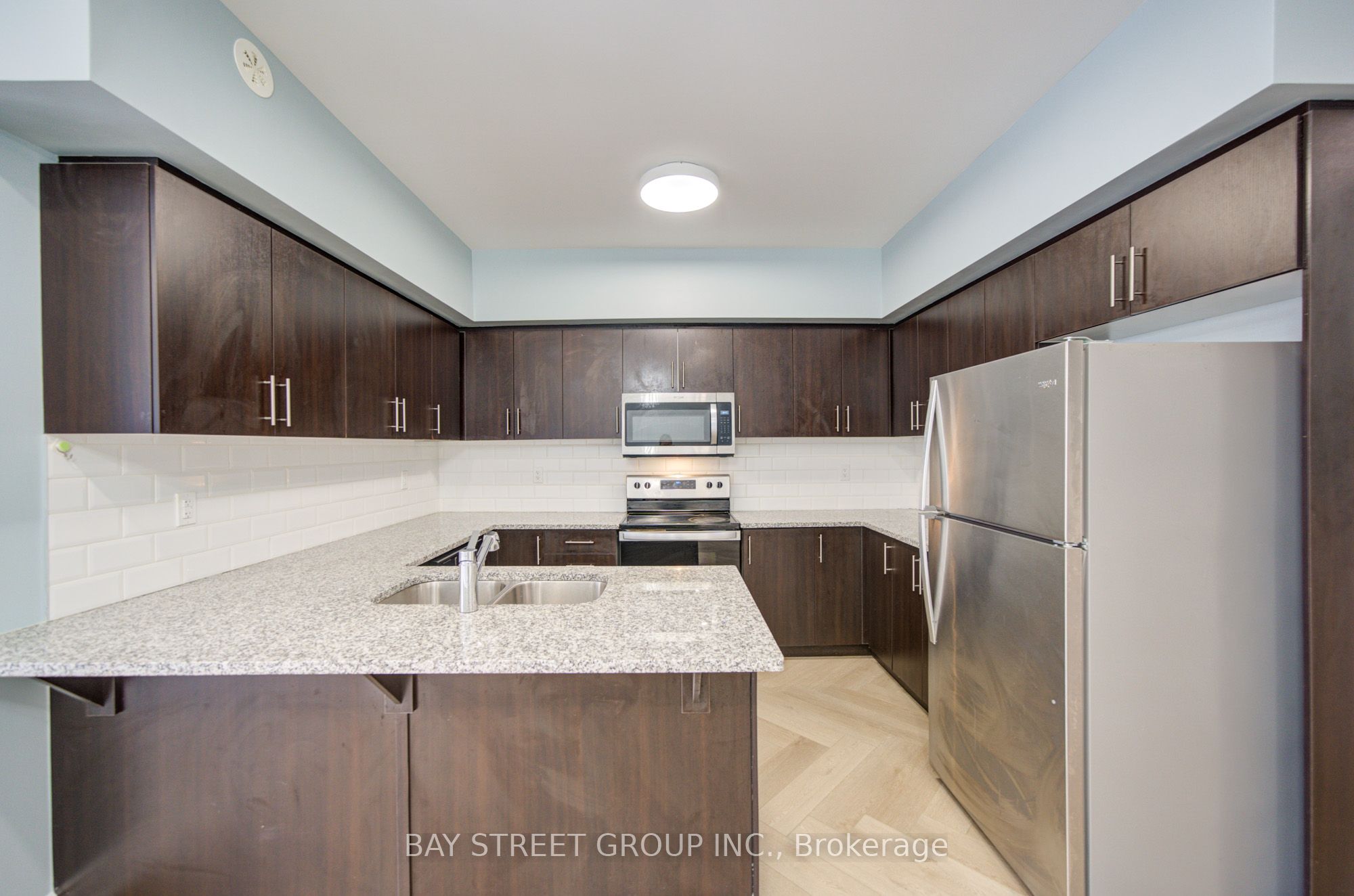 626 Rexdale Boulevard 3 Property Photo 13