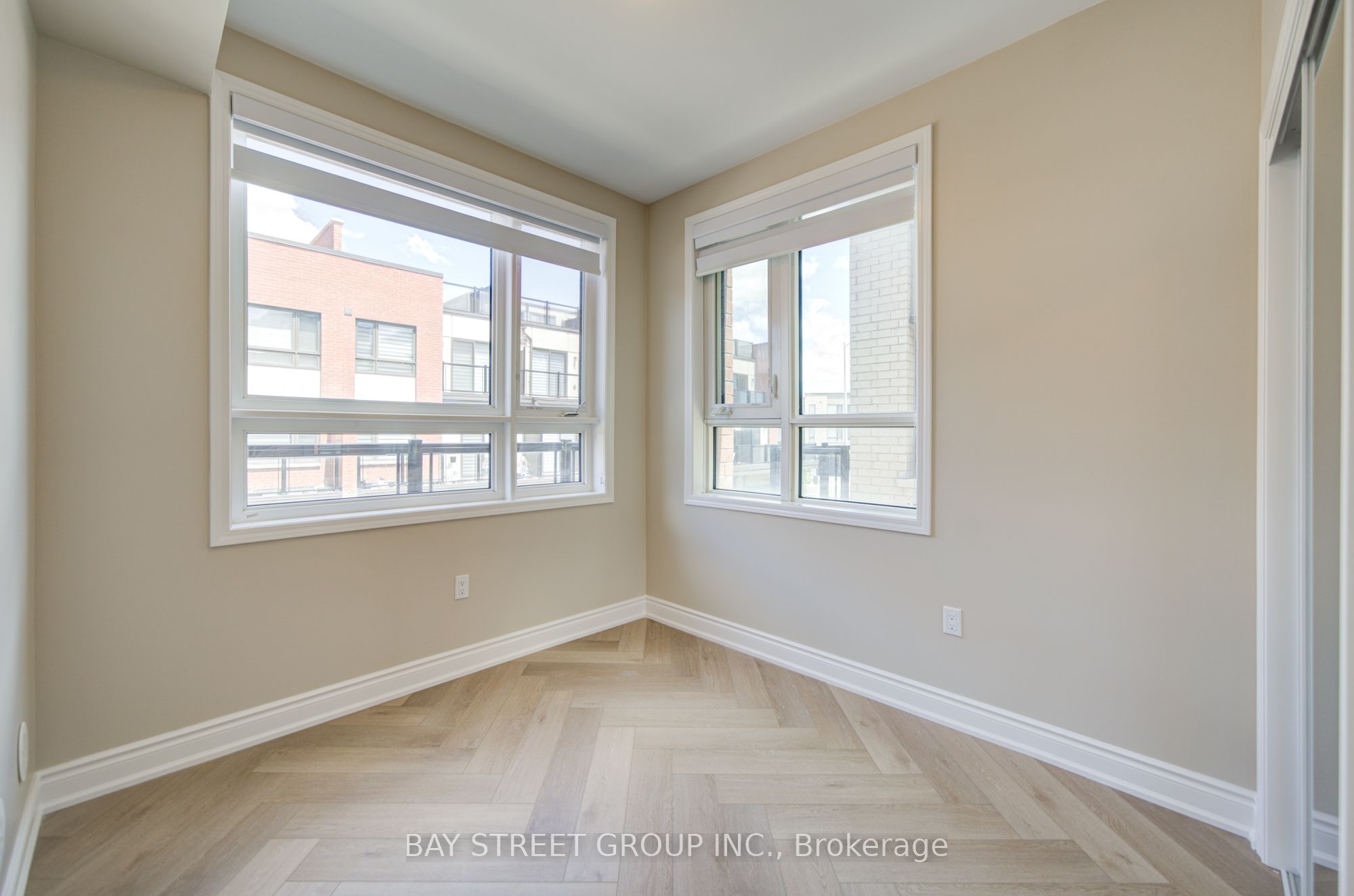 626 Rexdale Boulevard 3 Property Photo 16