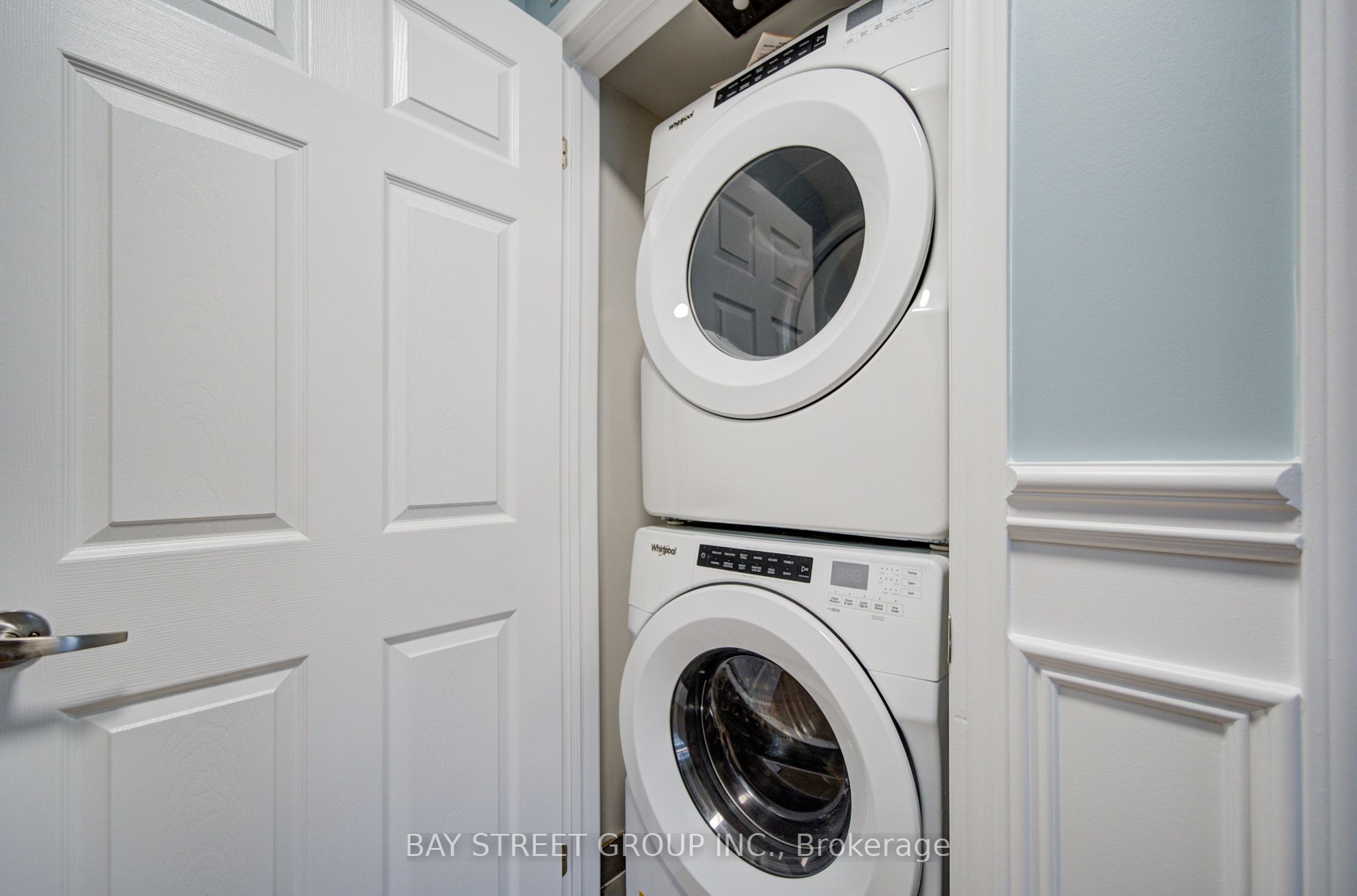 626 Rexdale Boulevard 3 Property Photo 22