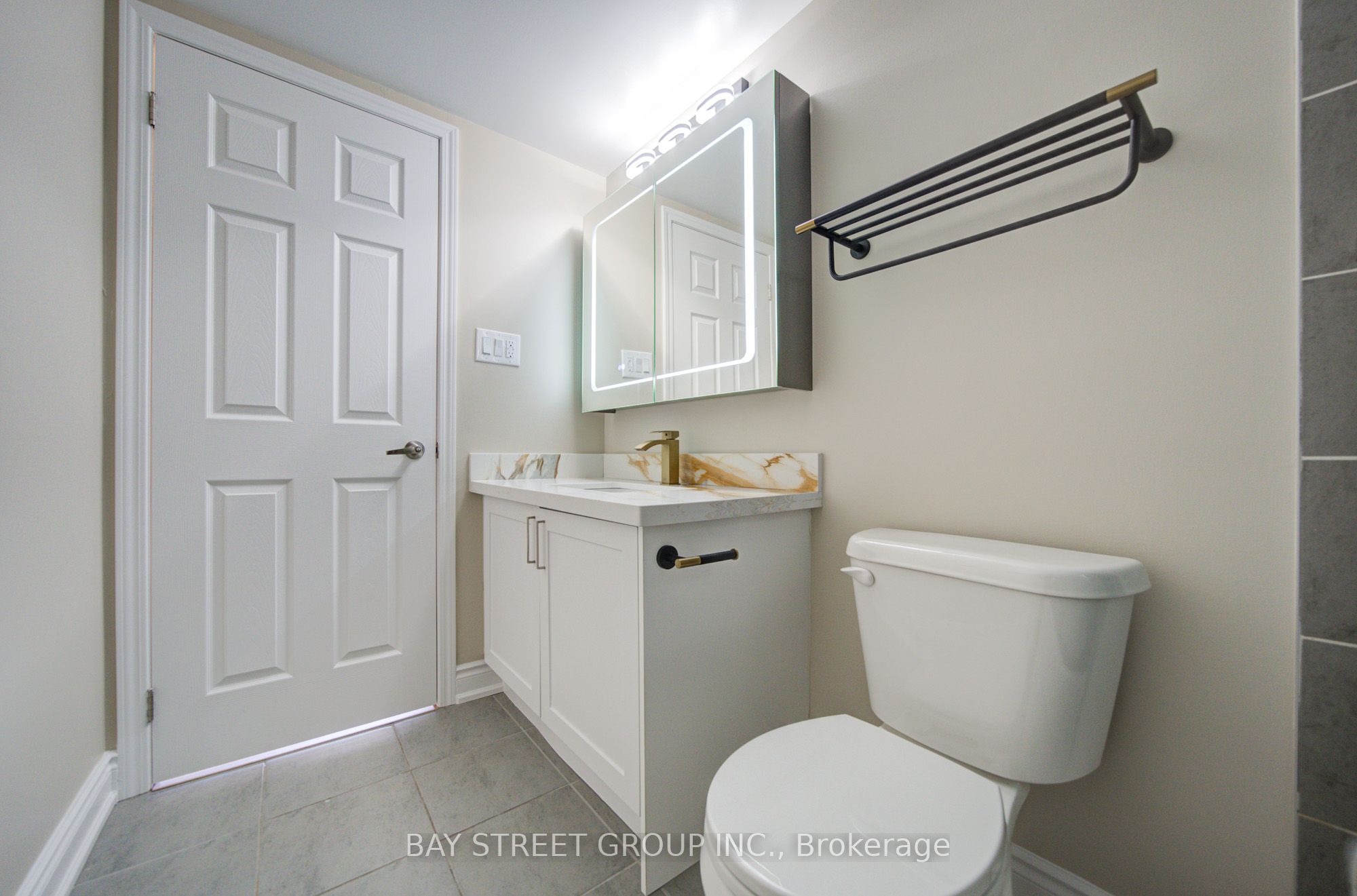 626 Rexdale Boulevard 3 Property Photo 30