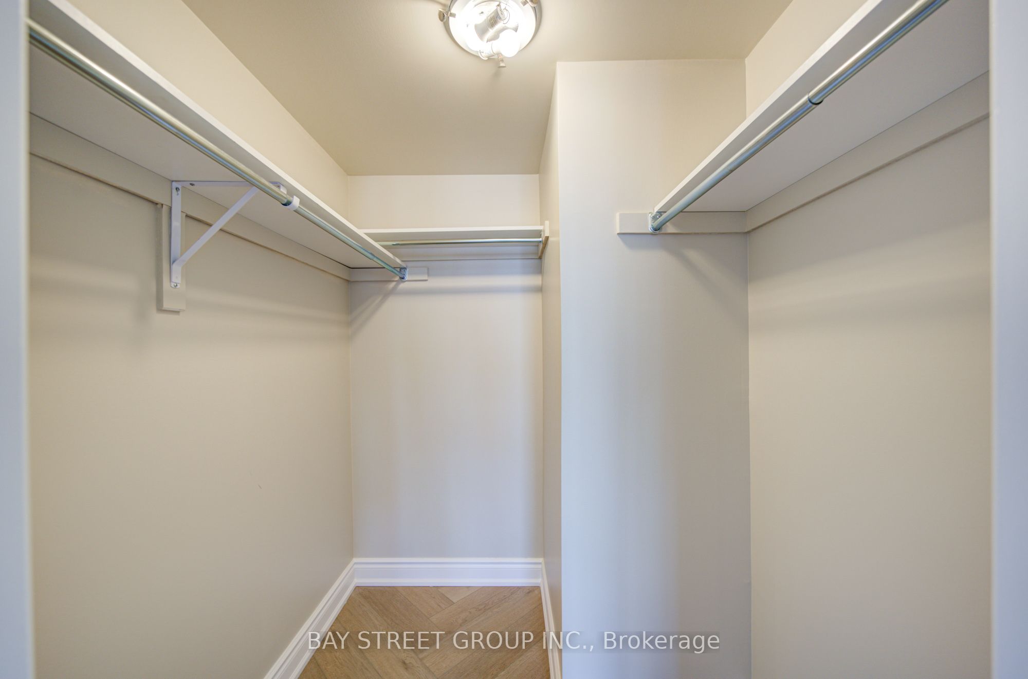 626 Rexdale Boulevard 3 Property Photo 31