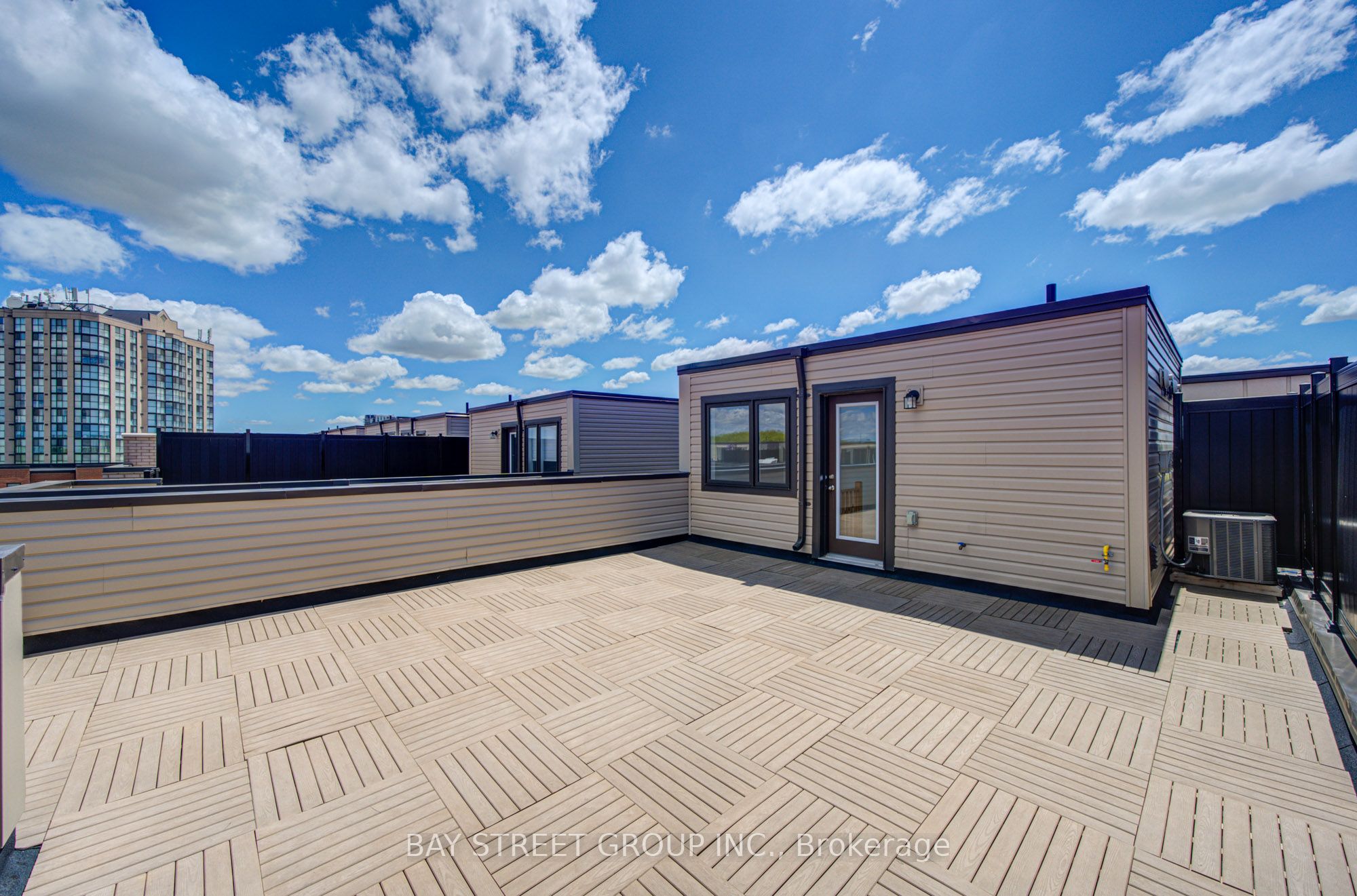 626 Rexdale Boulevard 3 Property Photo 36
