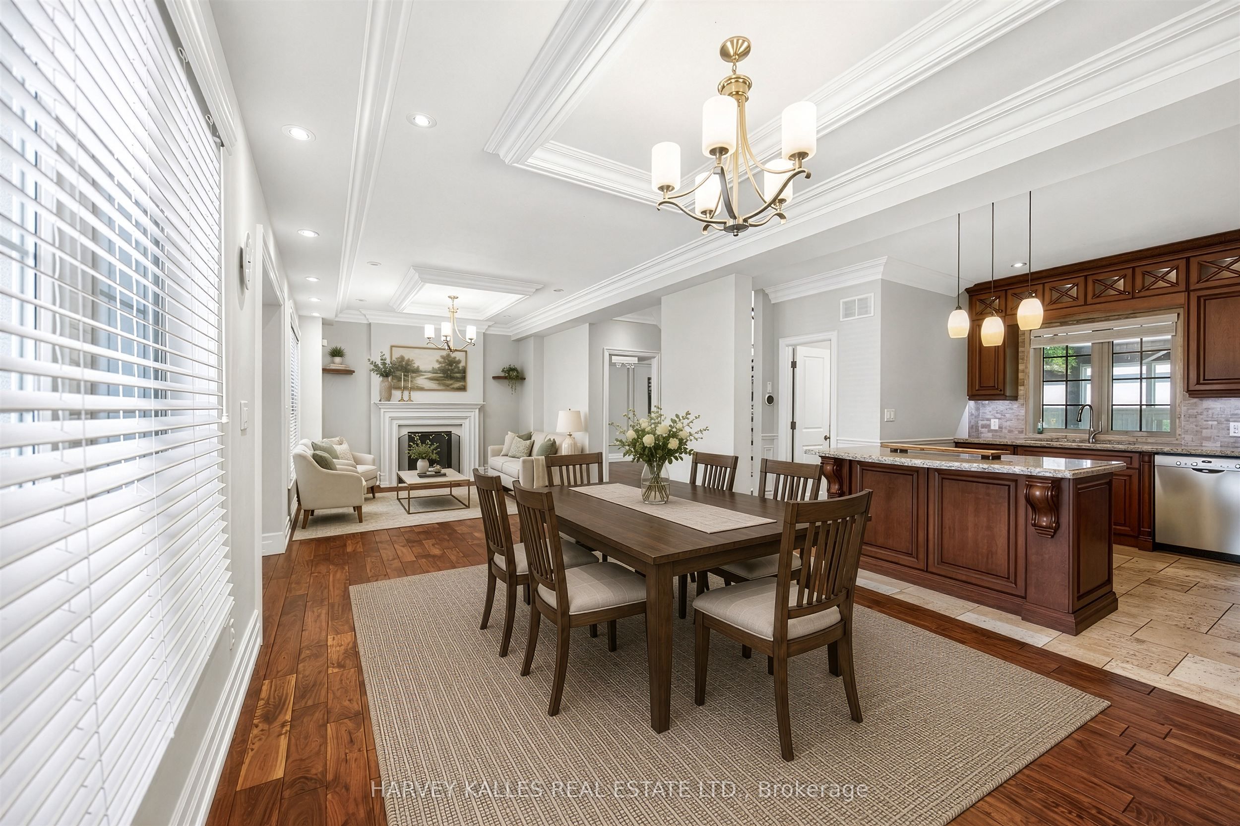 17 Lockheed Boulevard Property Photo 6