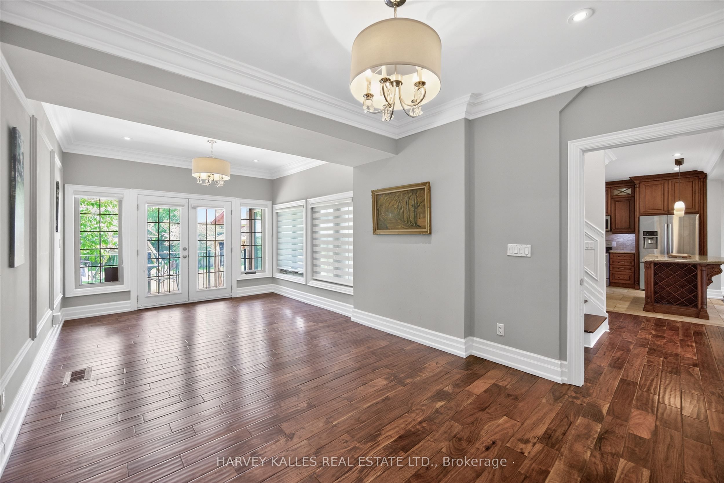 17 Lockheed Boulevard Property Photo 12