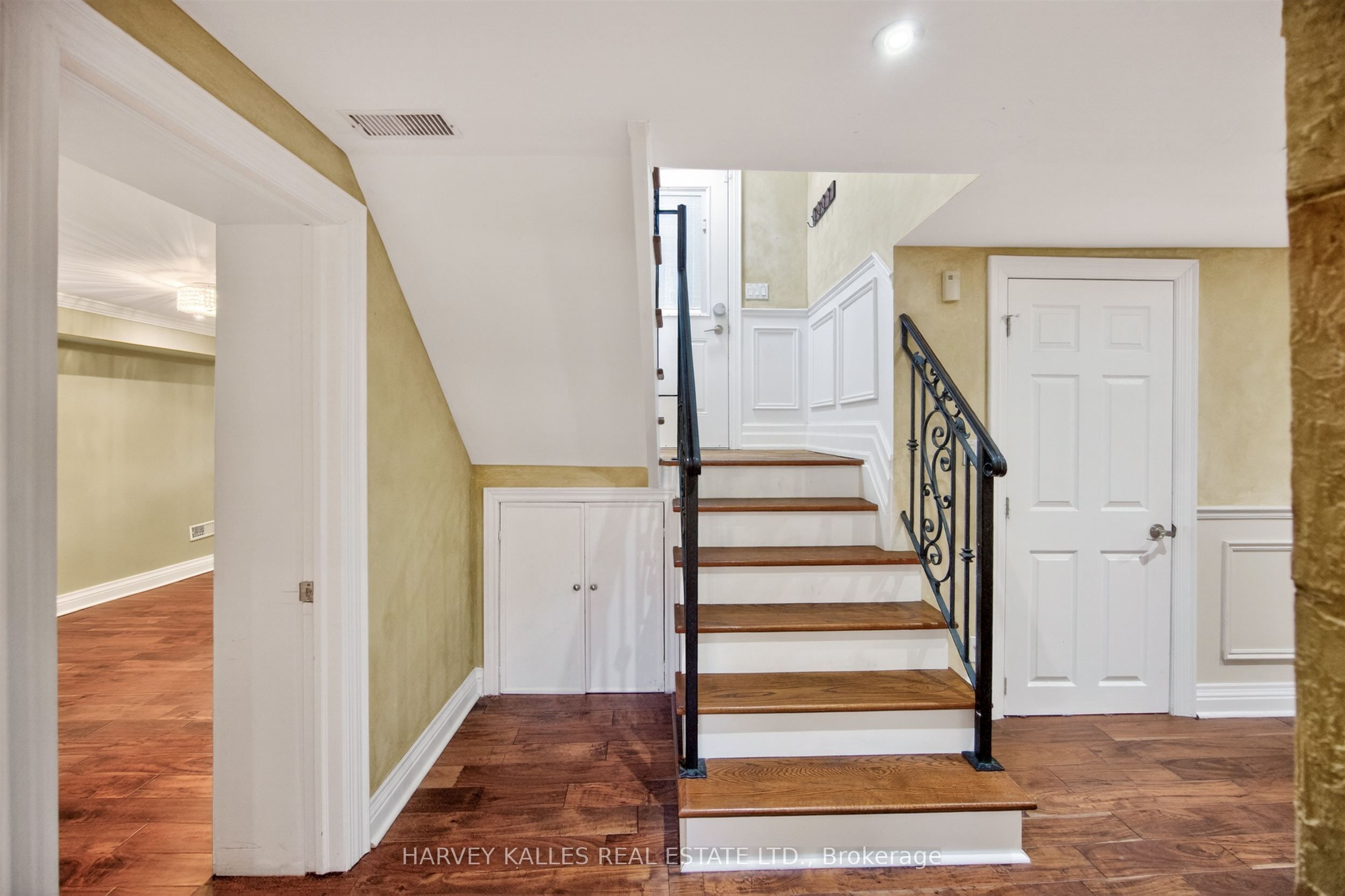 17 Lockheed Boulevard Property Photo 30