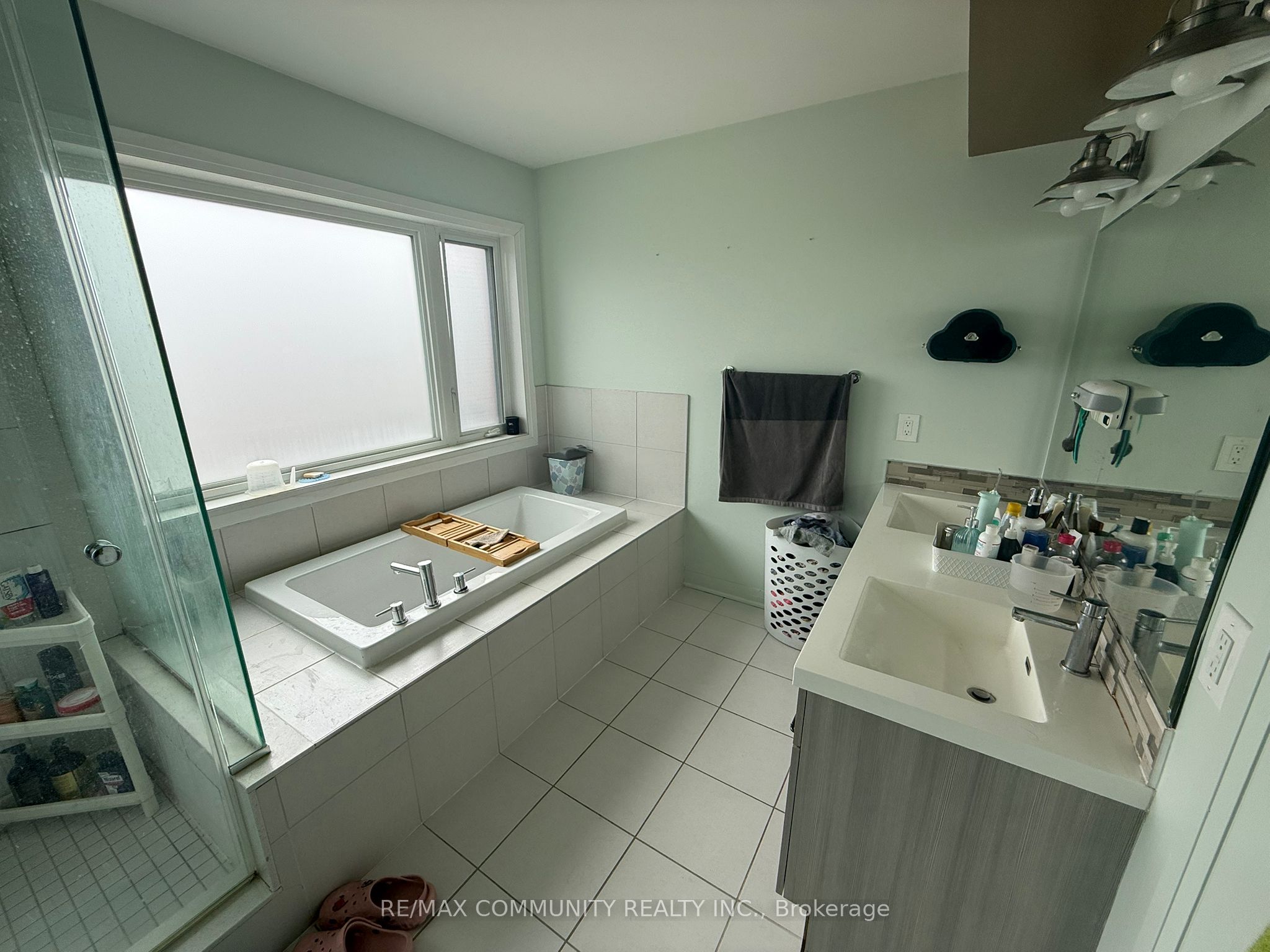 46 Sarah Jackson Crescent Property Photo 16