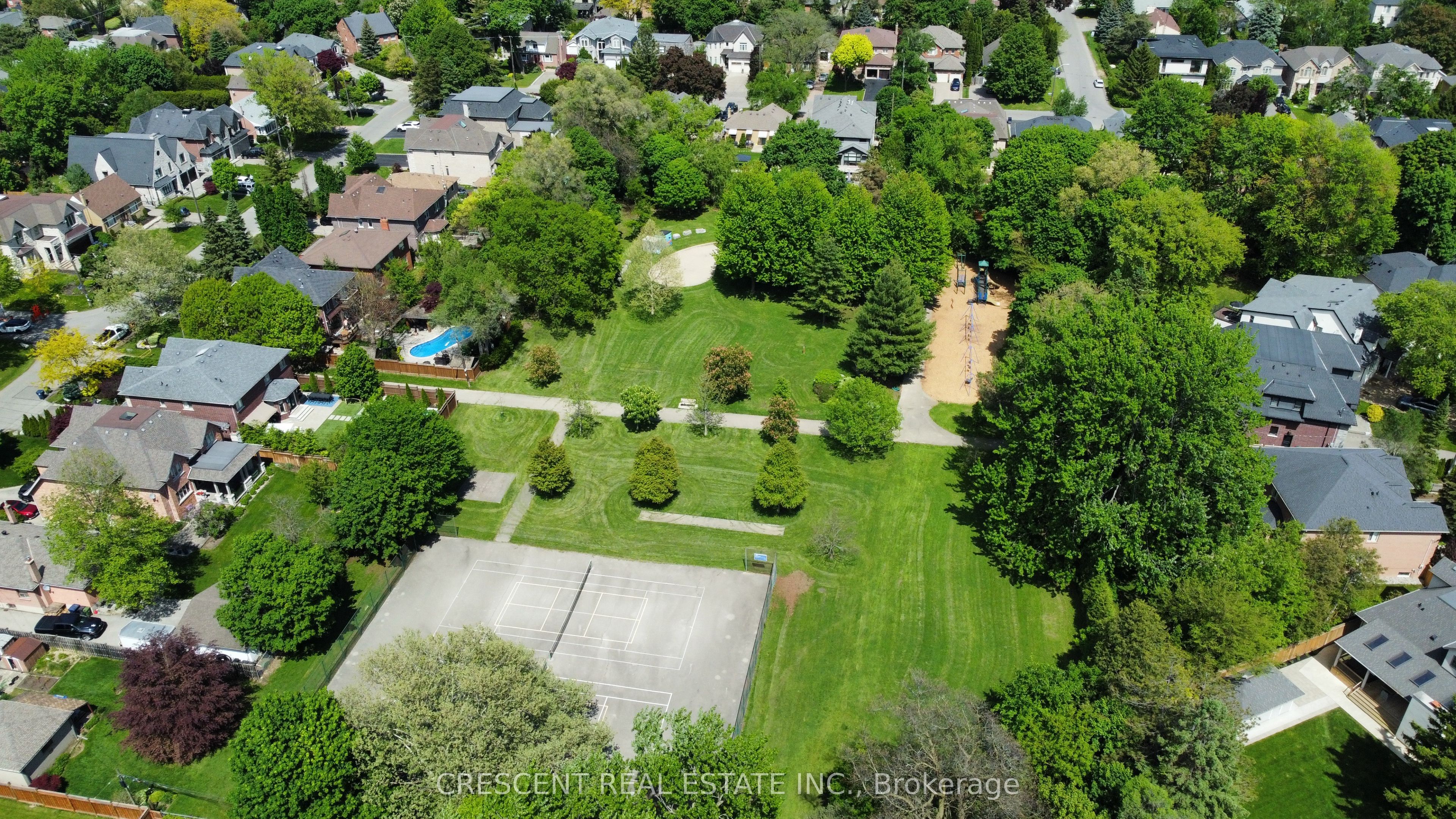 10 Shaver Court Property Photo 8