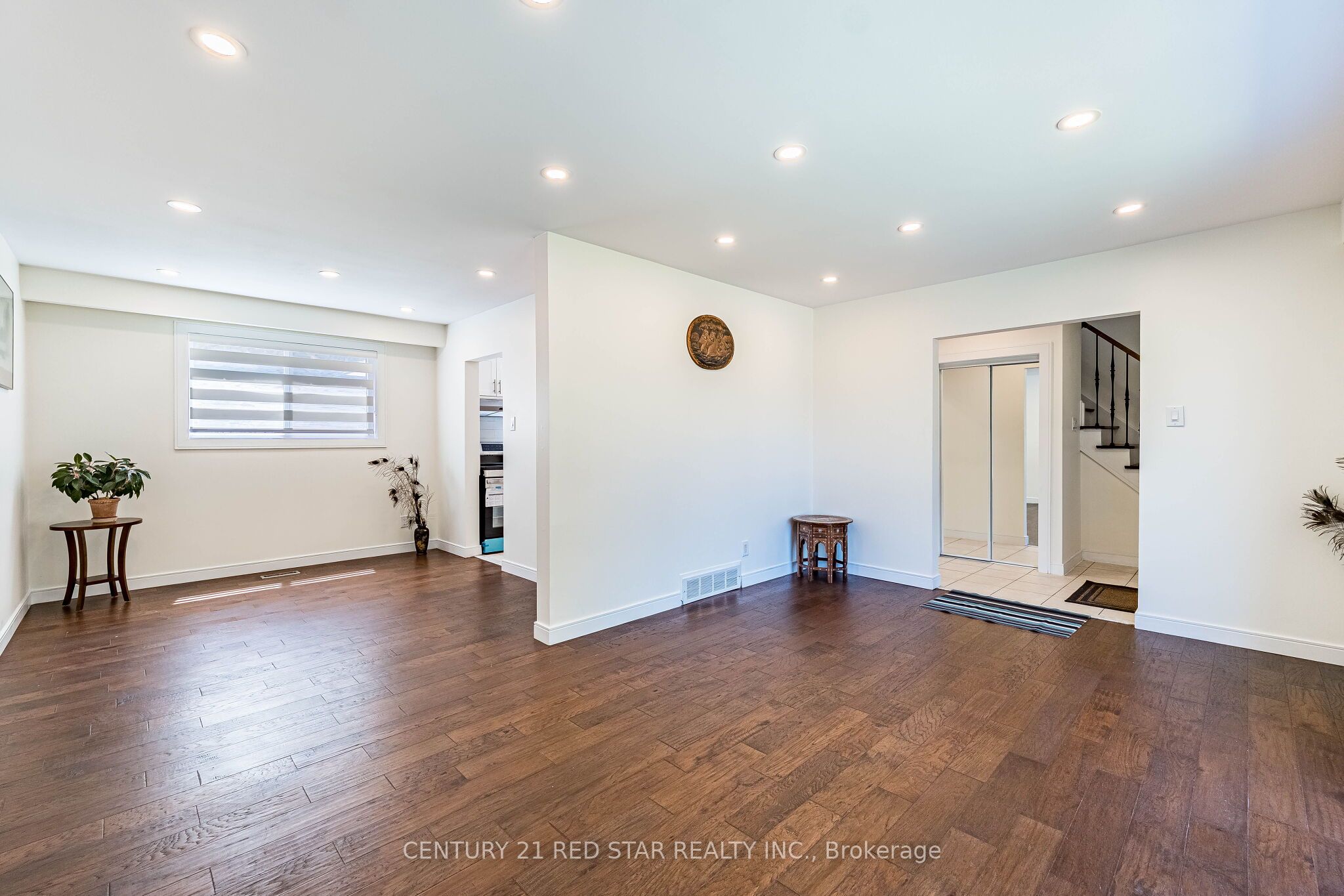 42 Broadfield Drive Property Photo 7