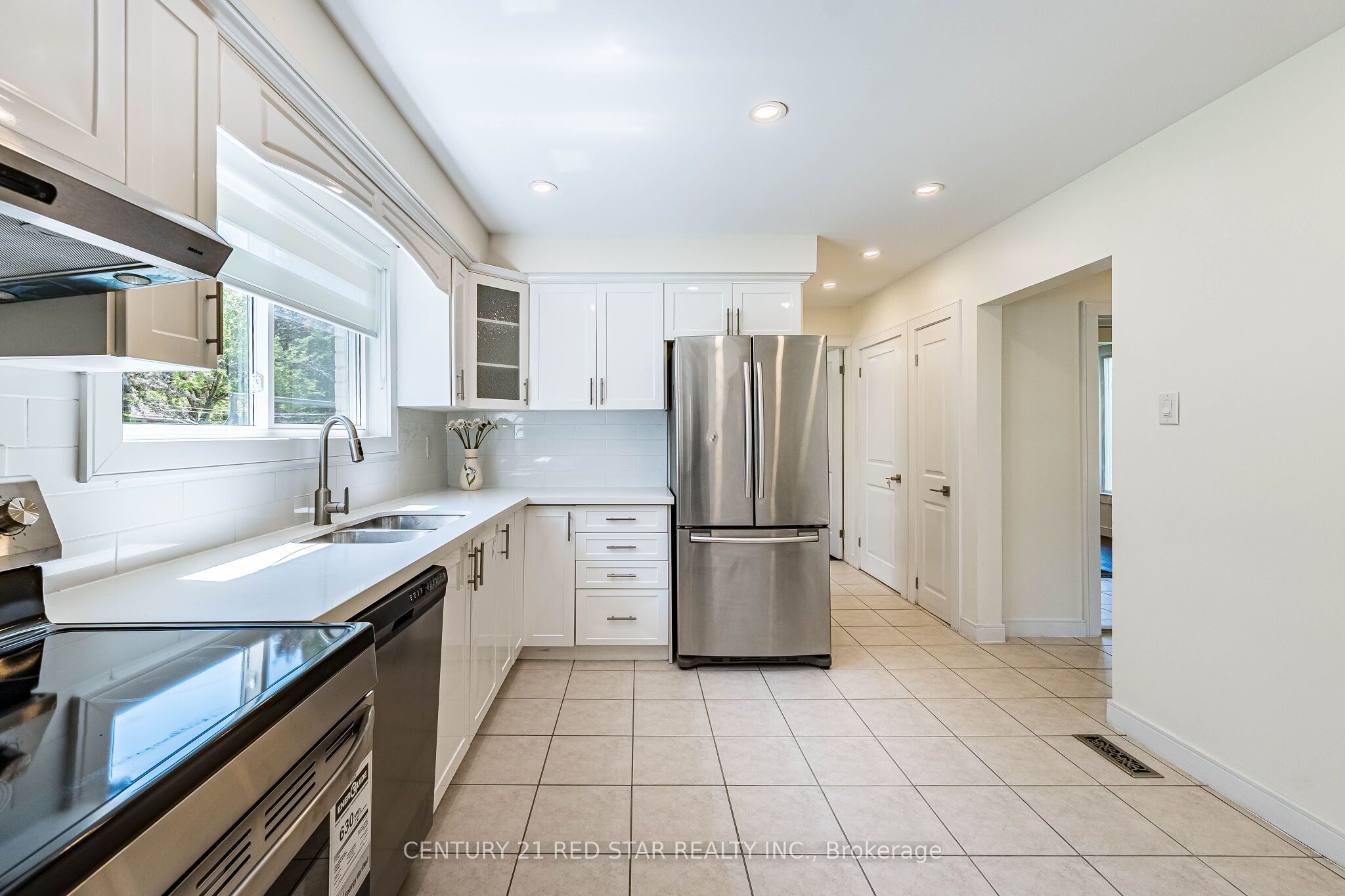 42 Broadfield Drive Property Photo 10