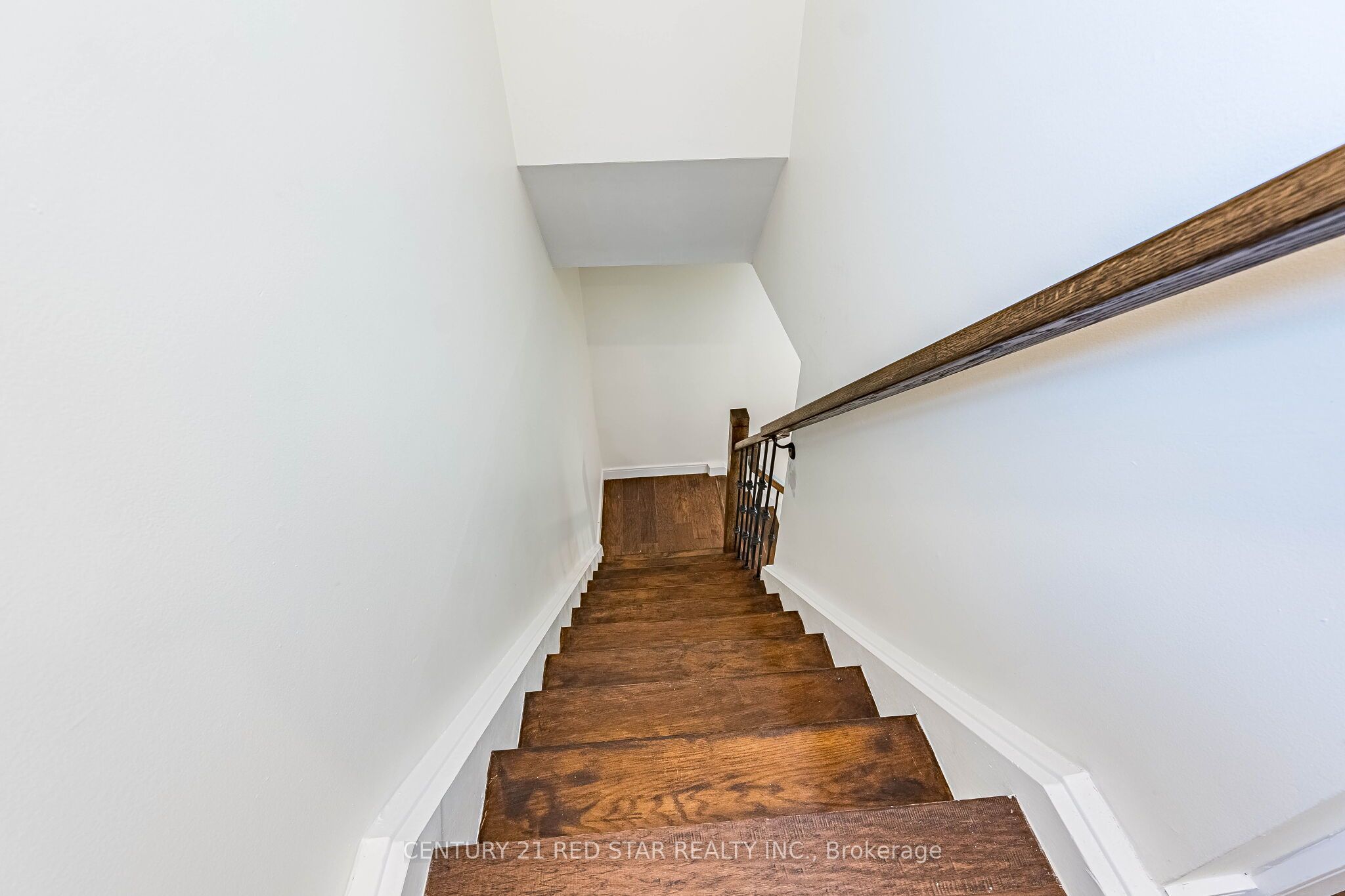 42 Broadfield Drive Property Photo 18