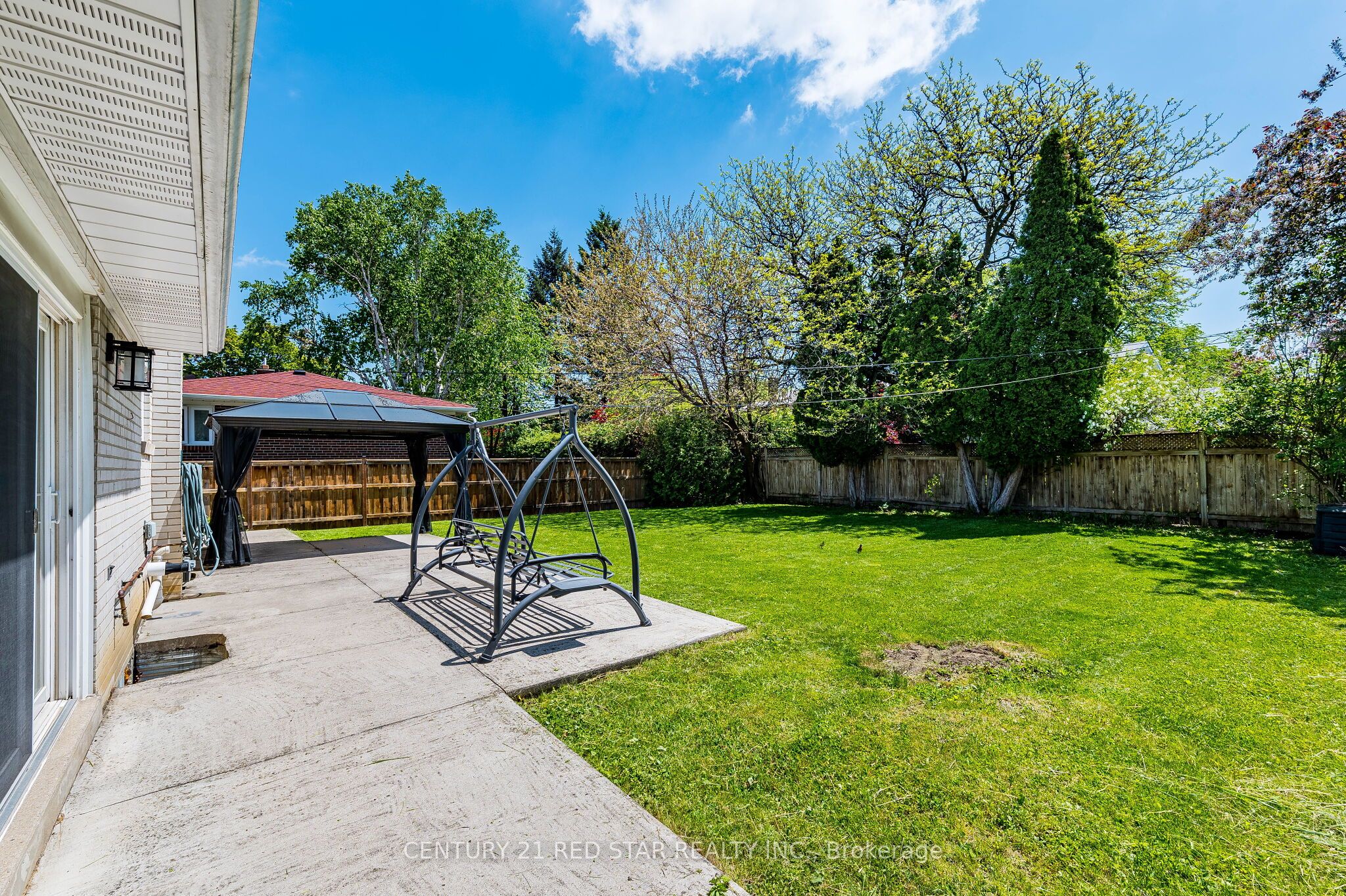42 Broadfield Drive Property Photo 44