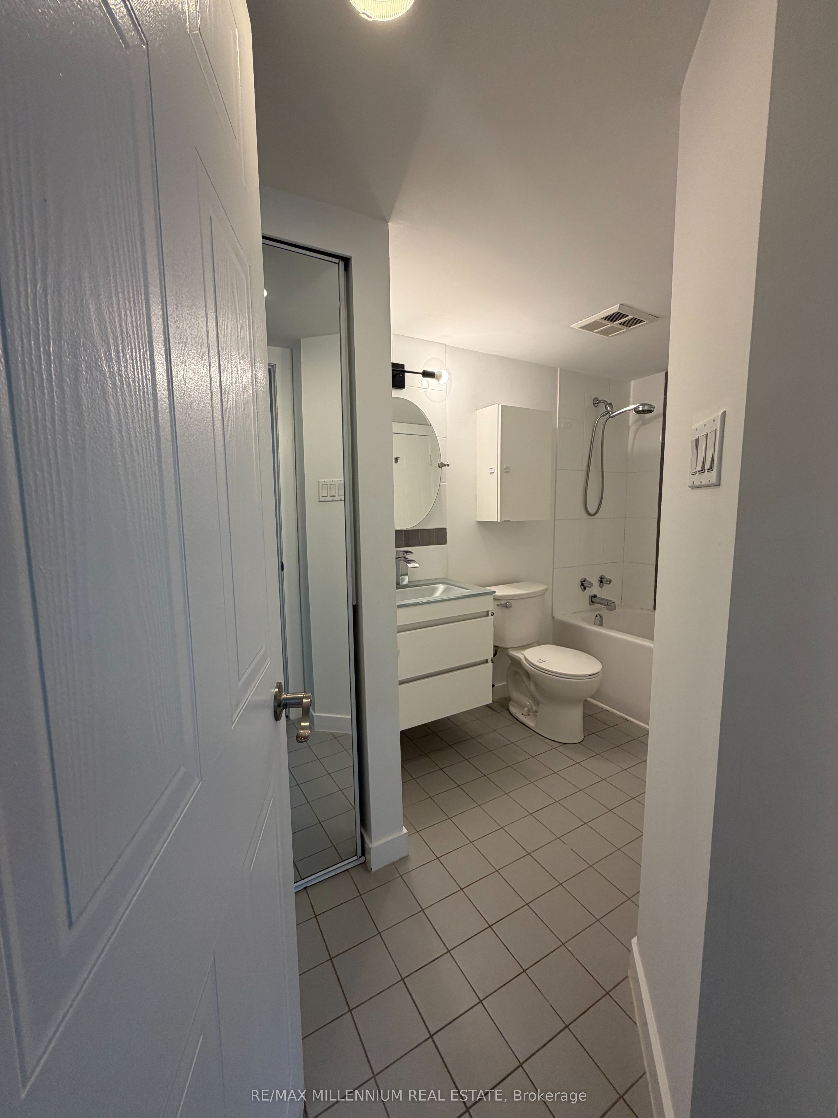 1480 Pilgrims Way 1613 Property Photo 17