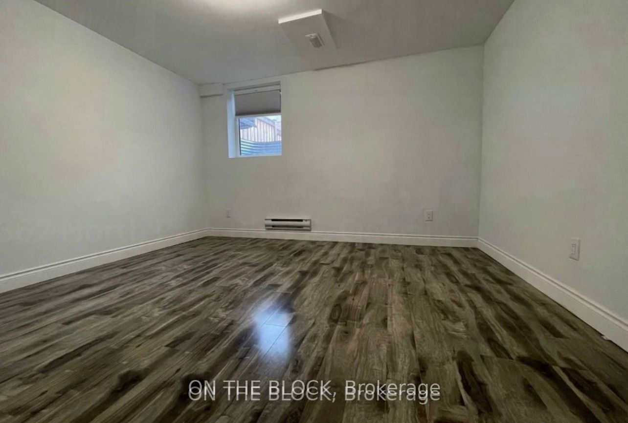 362 North Park Blvd Boulevard Property Photo 8