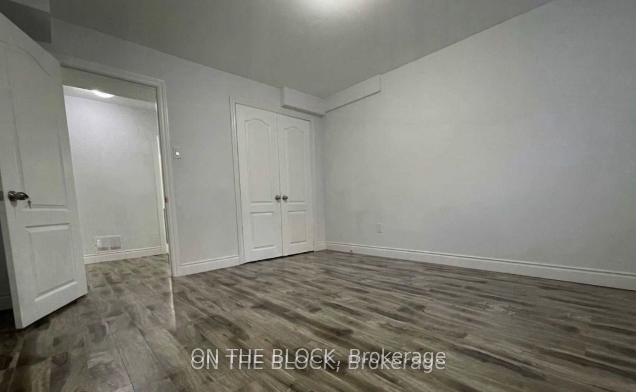 362 North Park Blvd Boulevard Property Photo 9