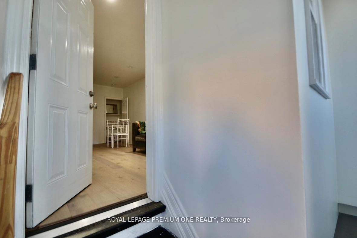 312 Rustic Road B Property Photo 5