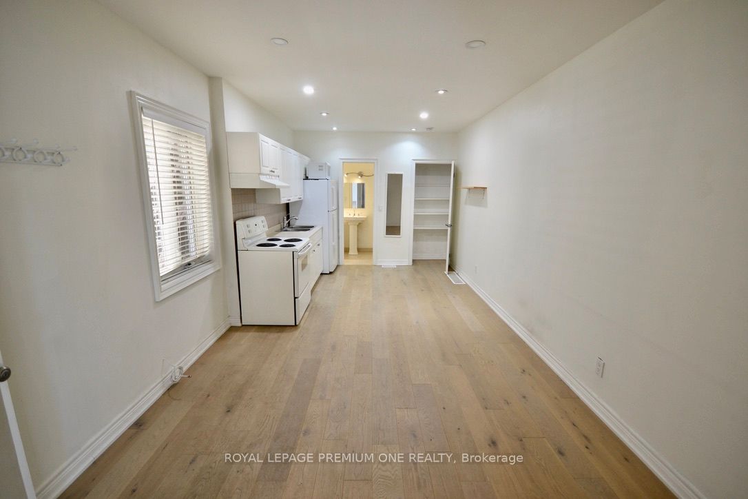 312 Rustic Road B Property Photo 6