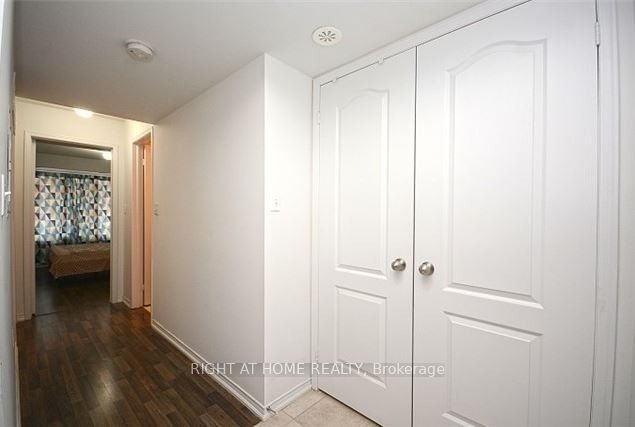 2480 Post Road 24 Property Photo 14