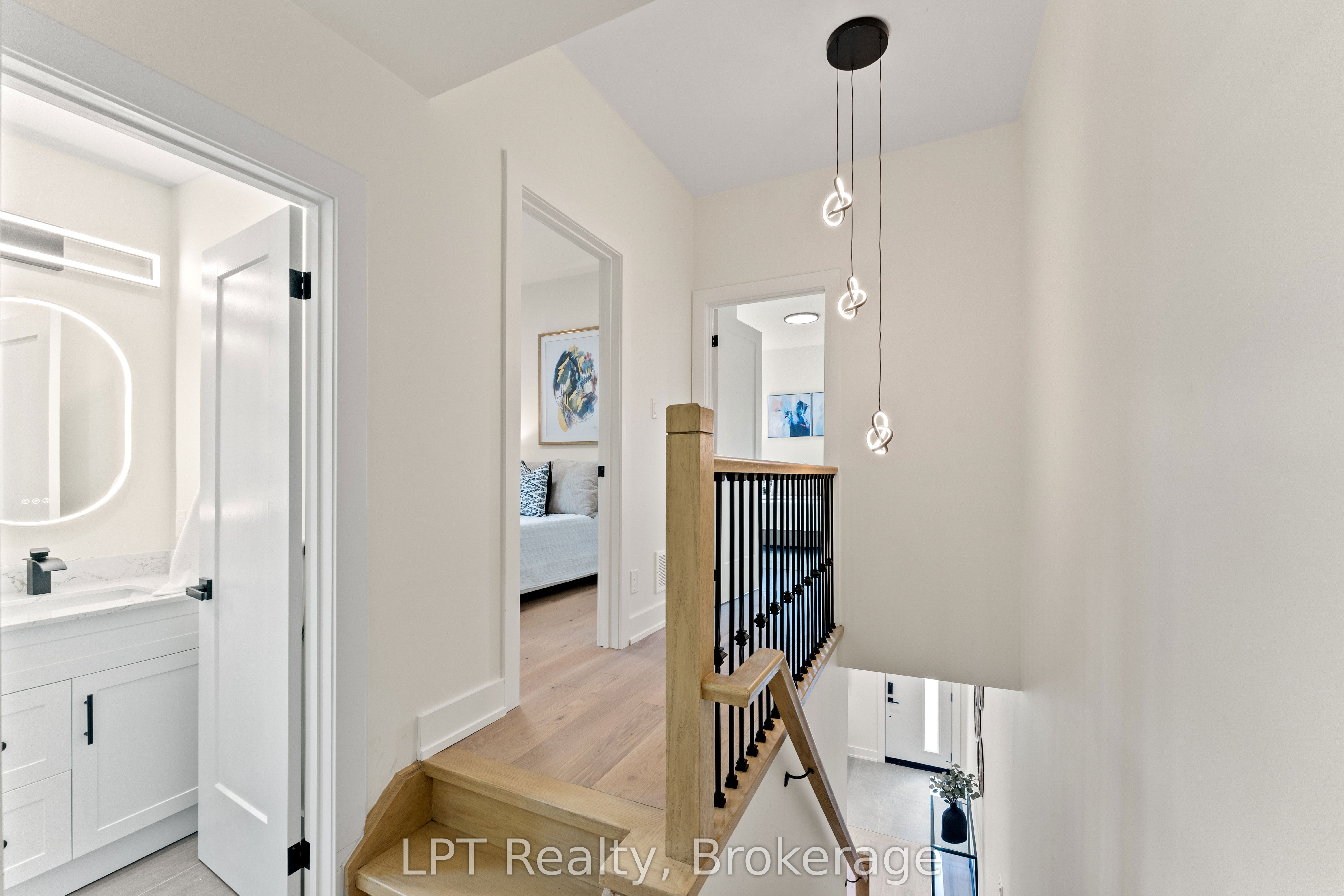 204 Franklin Avenue Property Photo 12
