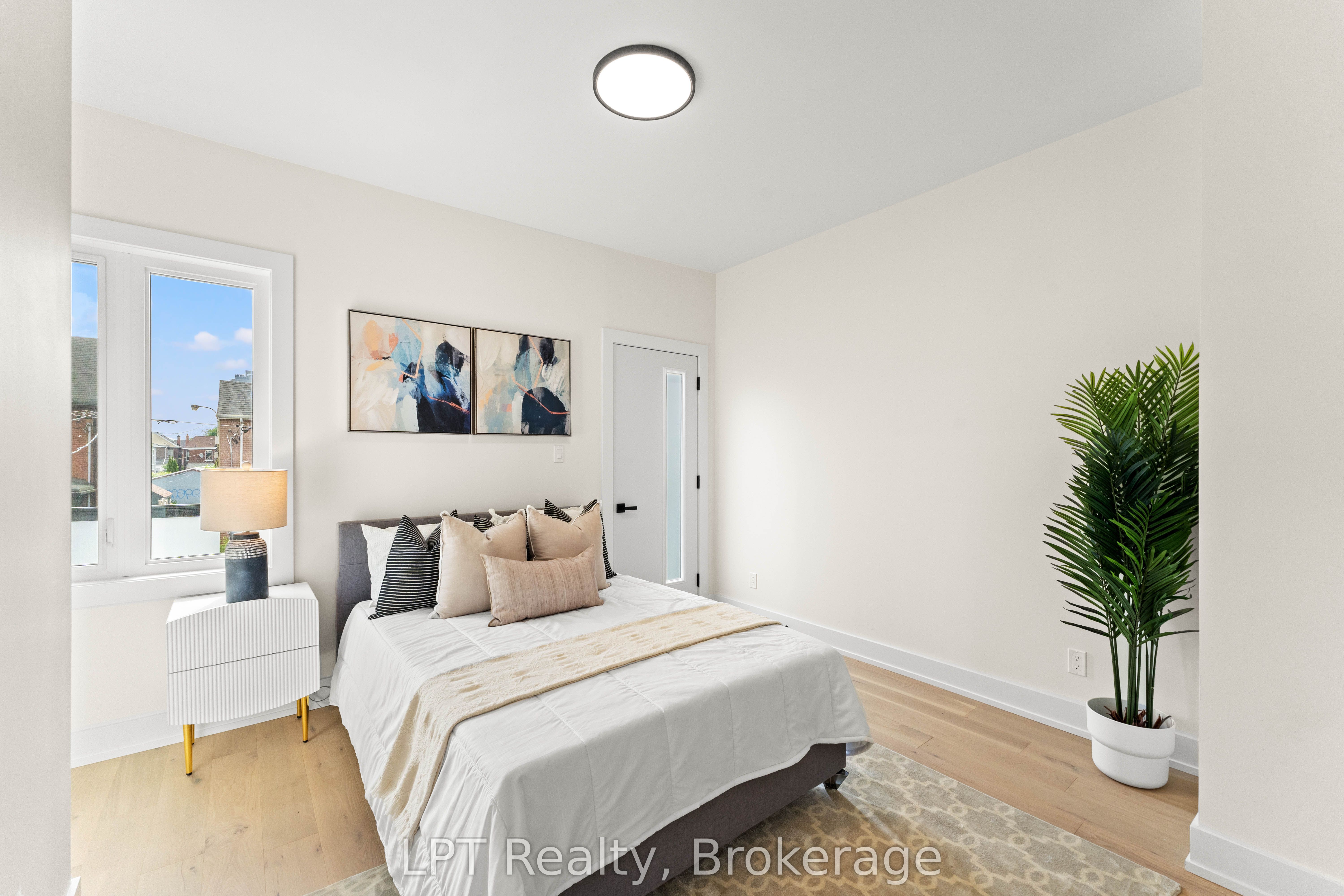 204 Franklin Avenue Property Photo 15