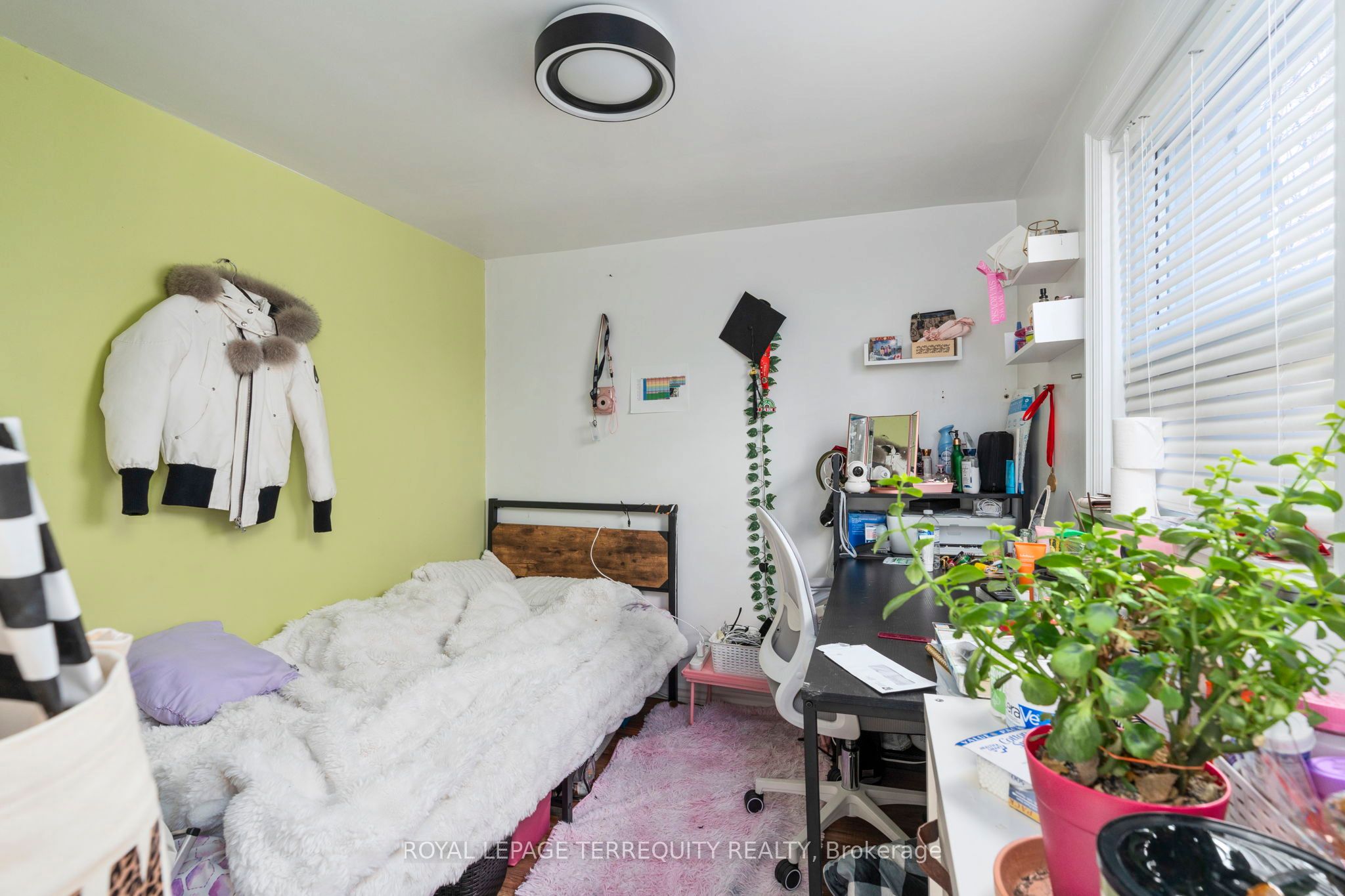 64 Pelmo Crescent Property Photo 20