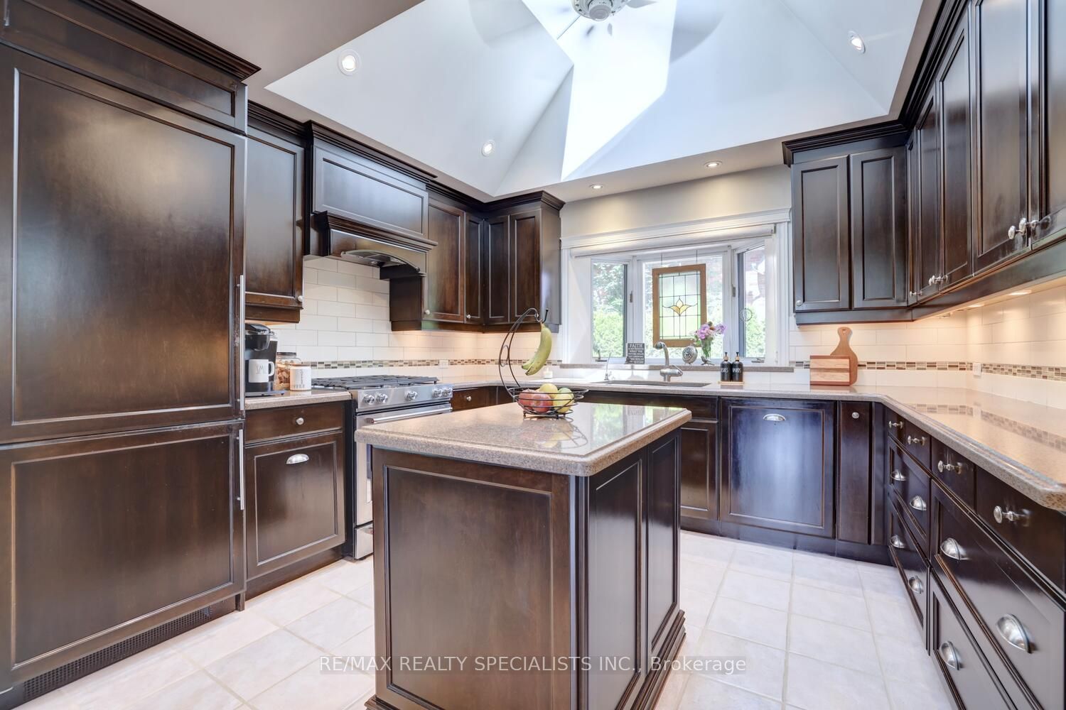 5189 Eighth Line Property Photo 11