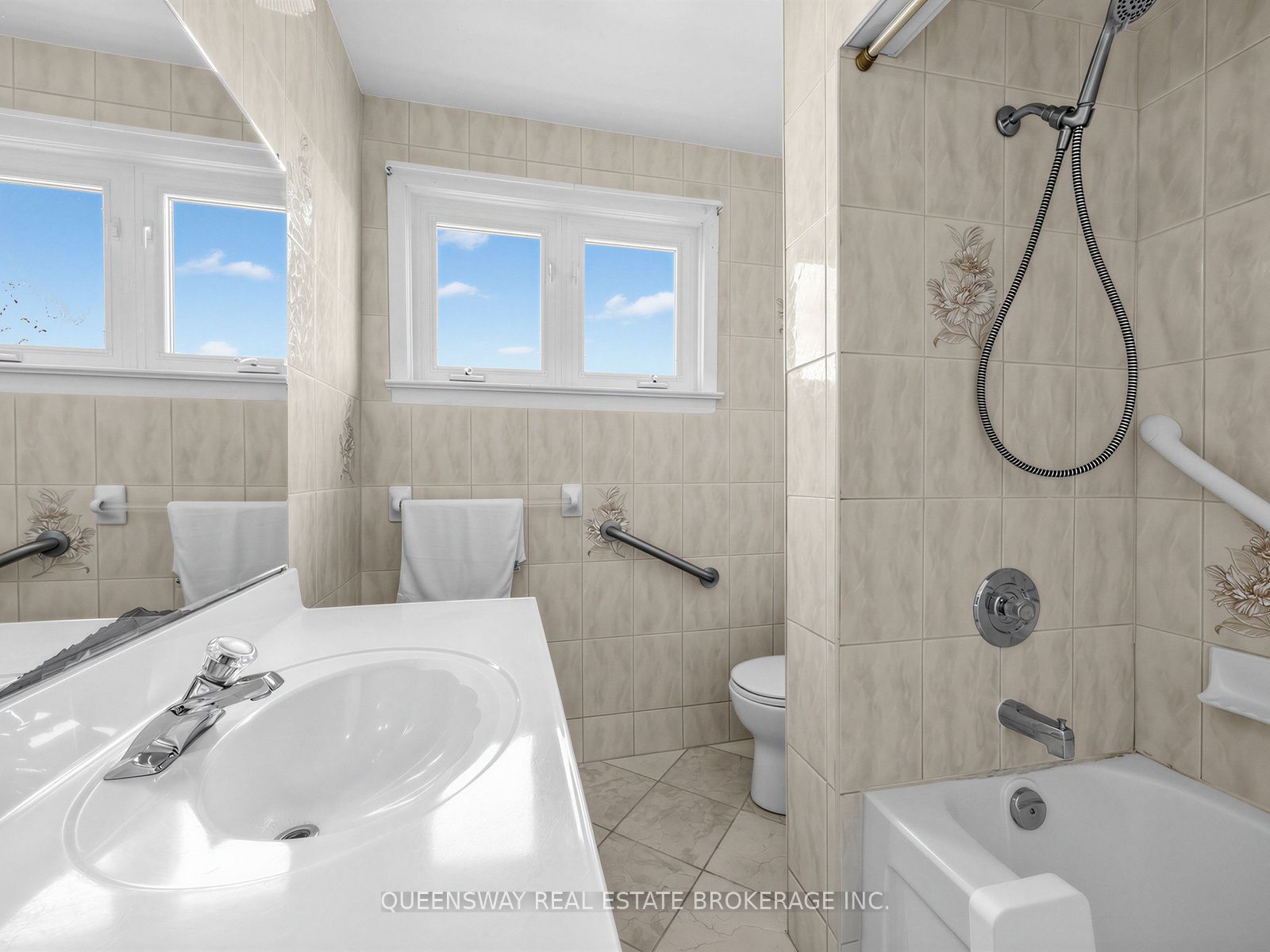 517 Pinegrove Road Property Photo 14