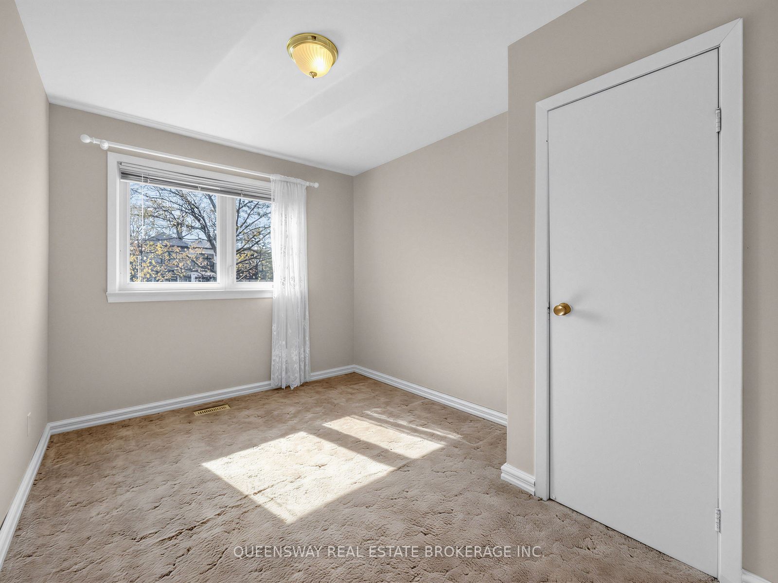 517 Pinegrove Road Property Photo 15