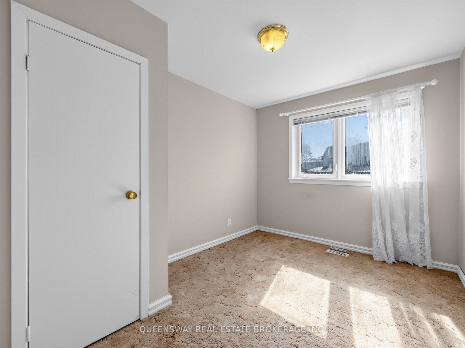 517 Pinegrove Road Property Photo 17