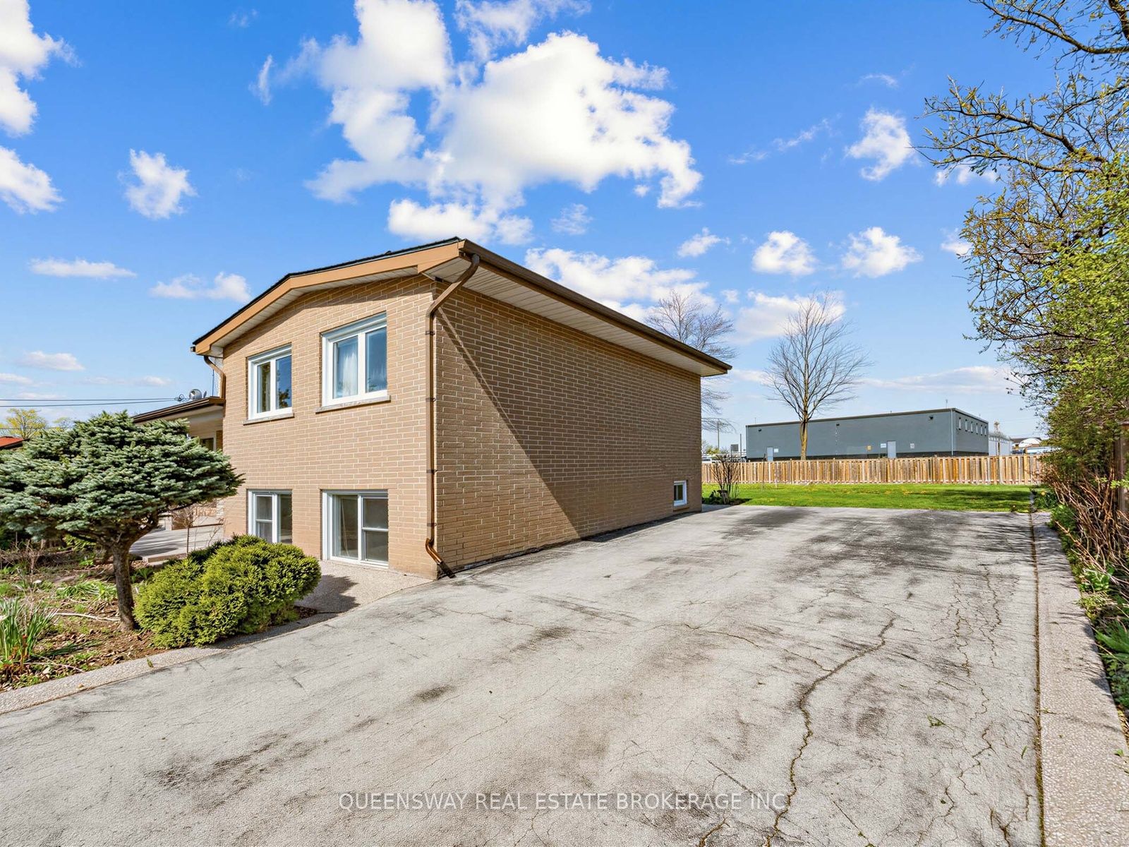 517 Pinegrove Road Property Photo 29