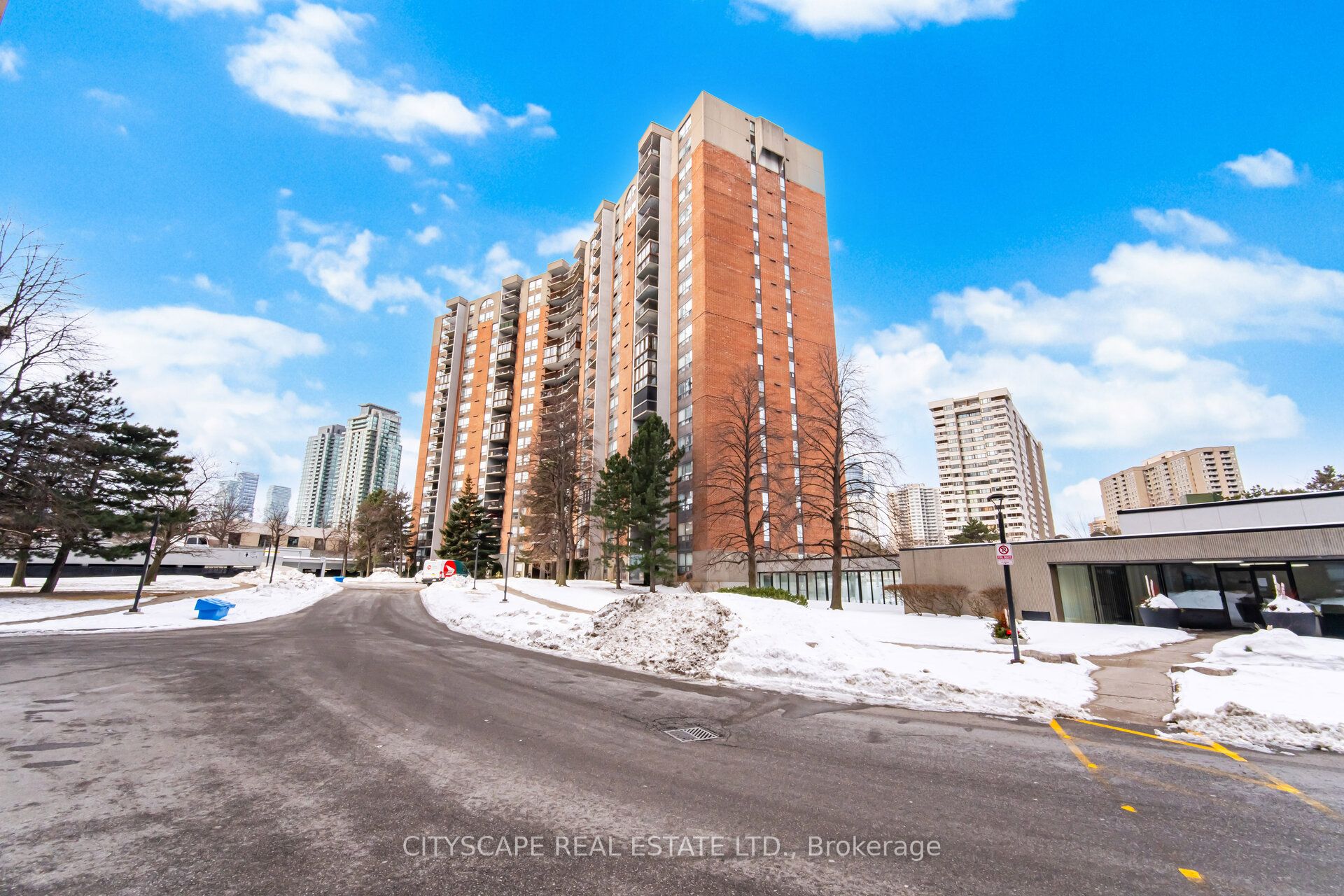 20 Mississauga Valley Boulevard 1706 Property Photo 1