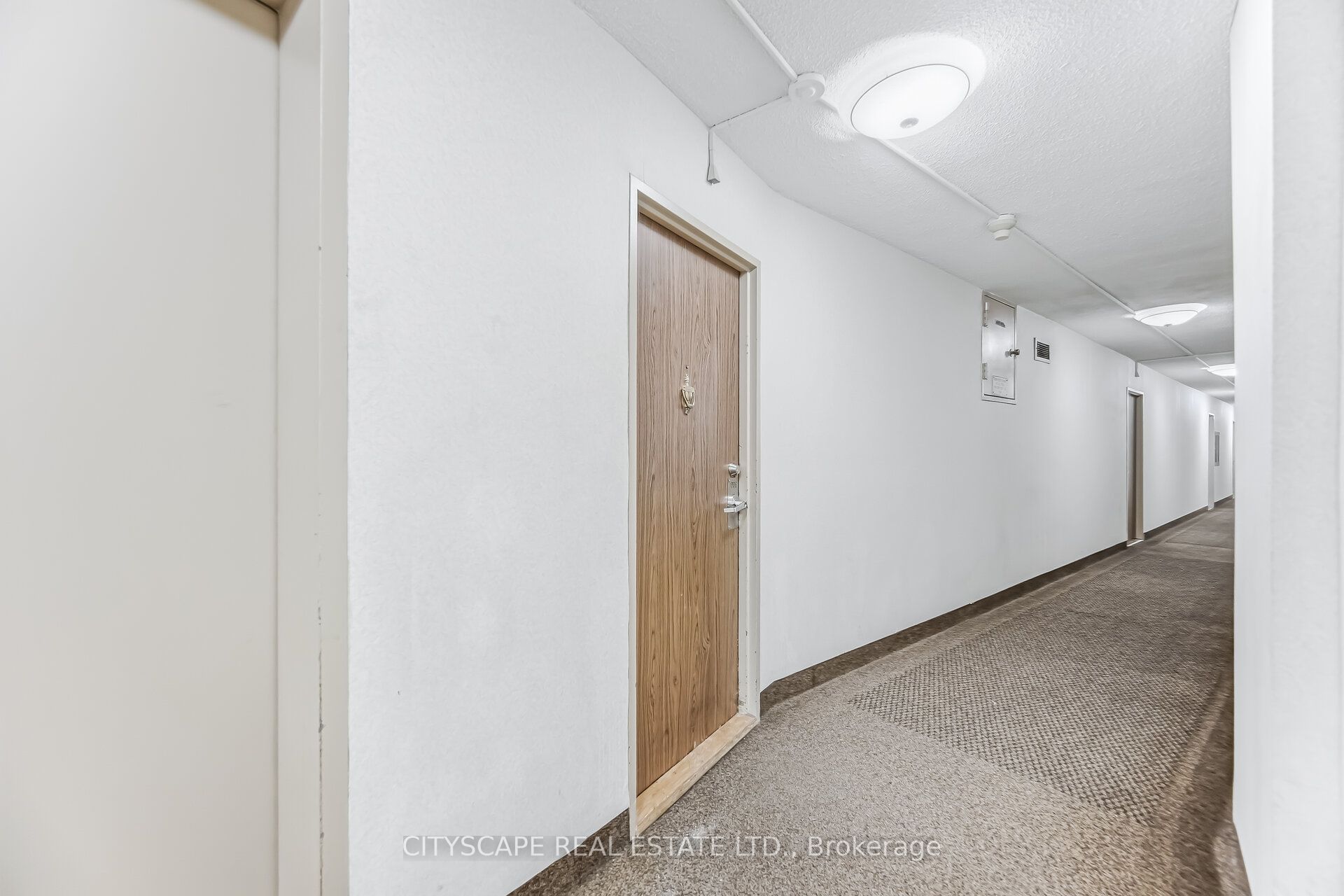 20 Mississauga Valley Boulevard 1706 Property Photo 4