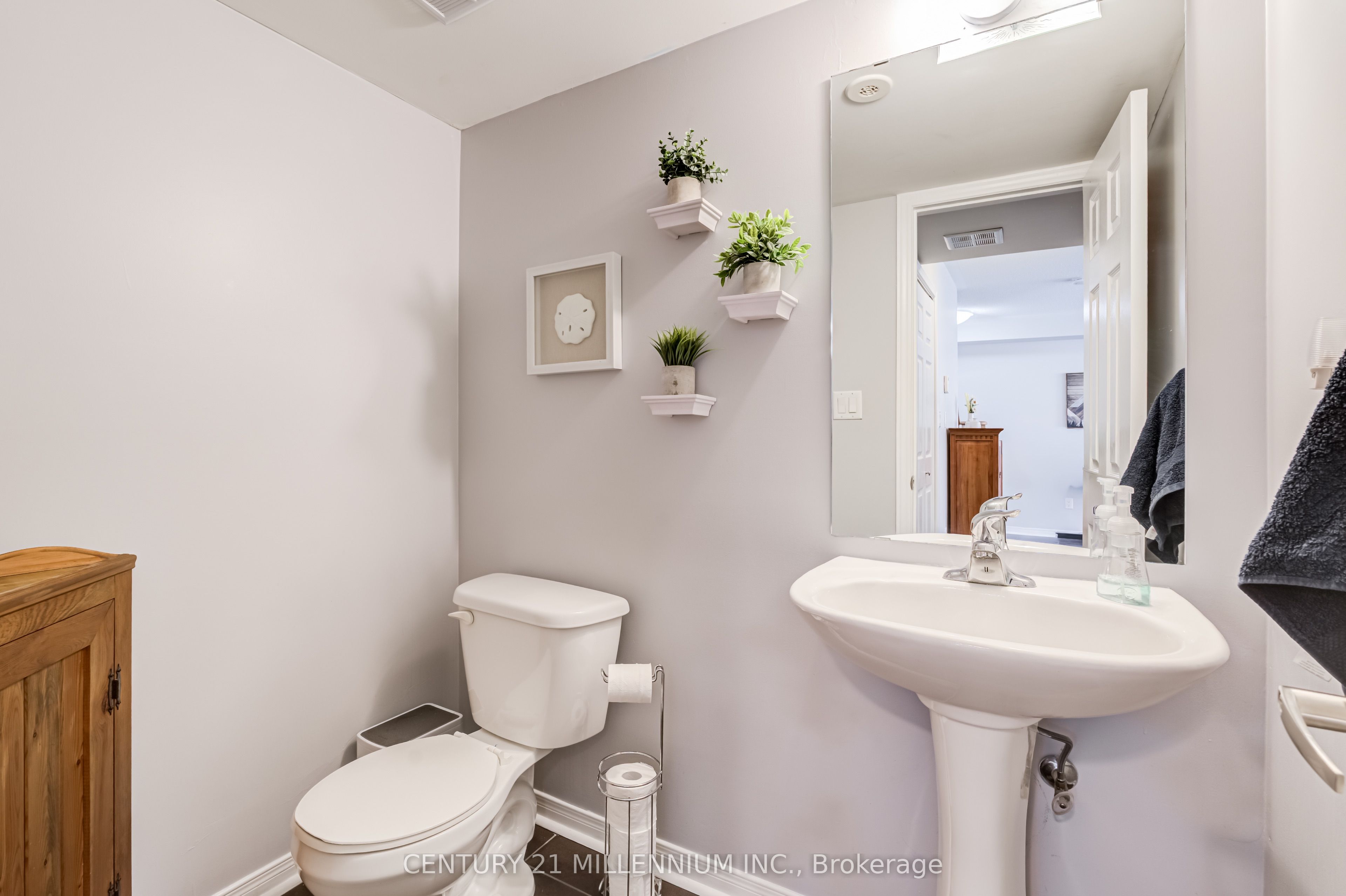 5 Armstrong Street 9 Property Photo 27
