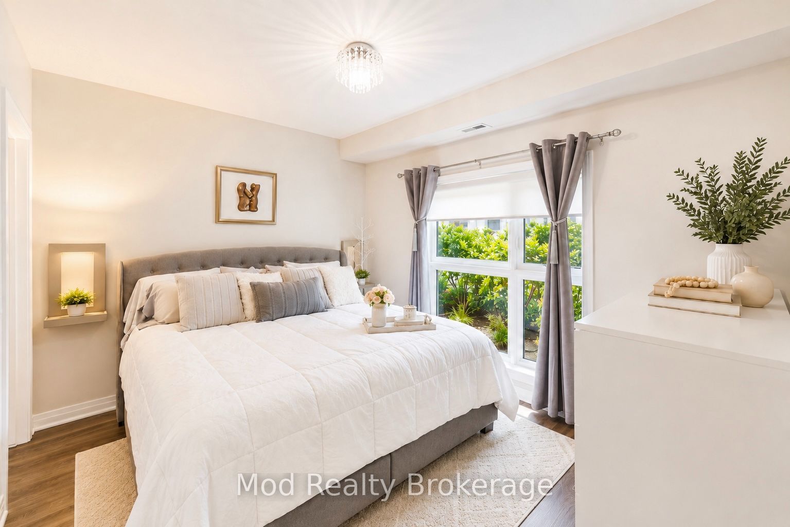 128 Grovewood Common 129 Property Photo 12