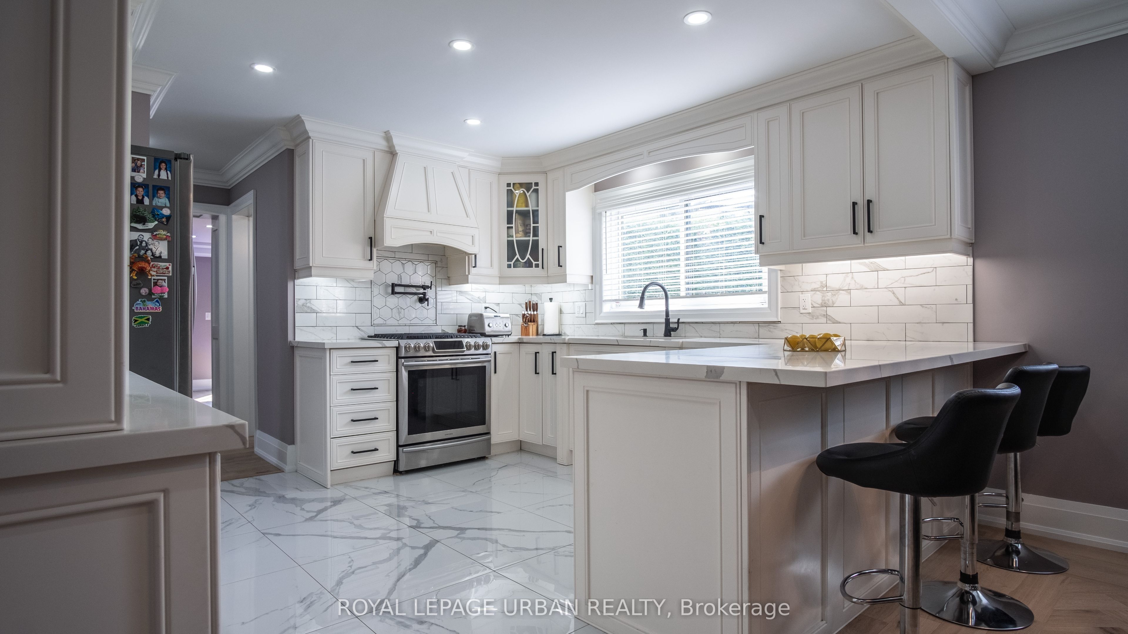 4 Deerfield Crescent Property Photo 12
