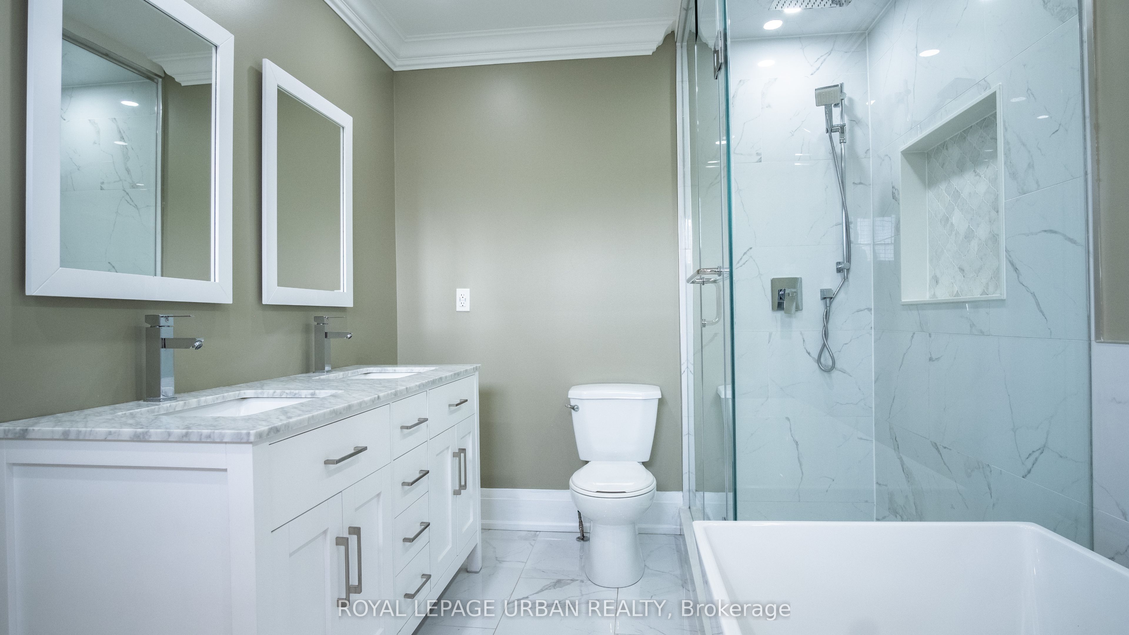 4 Deerfield Crescent Property Photo 24