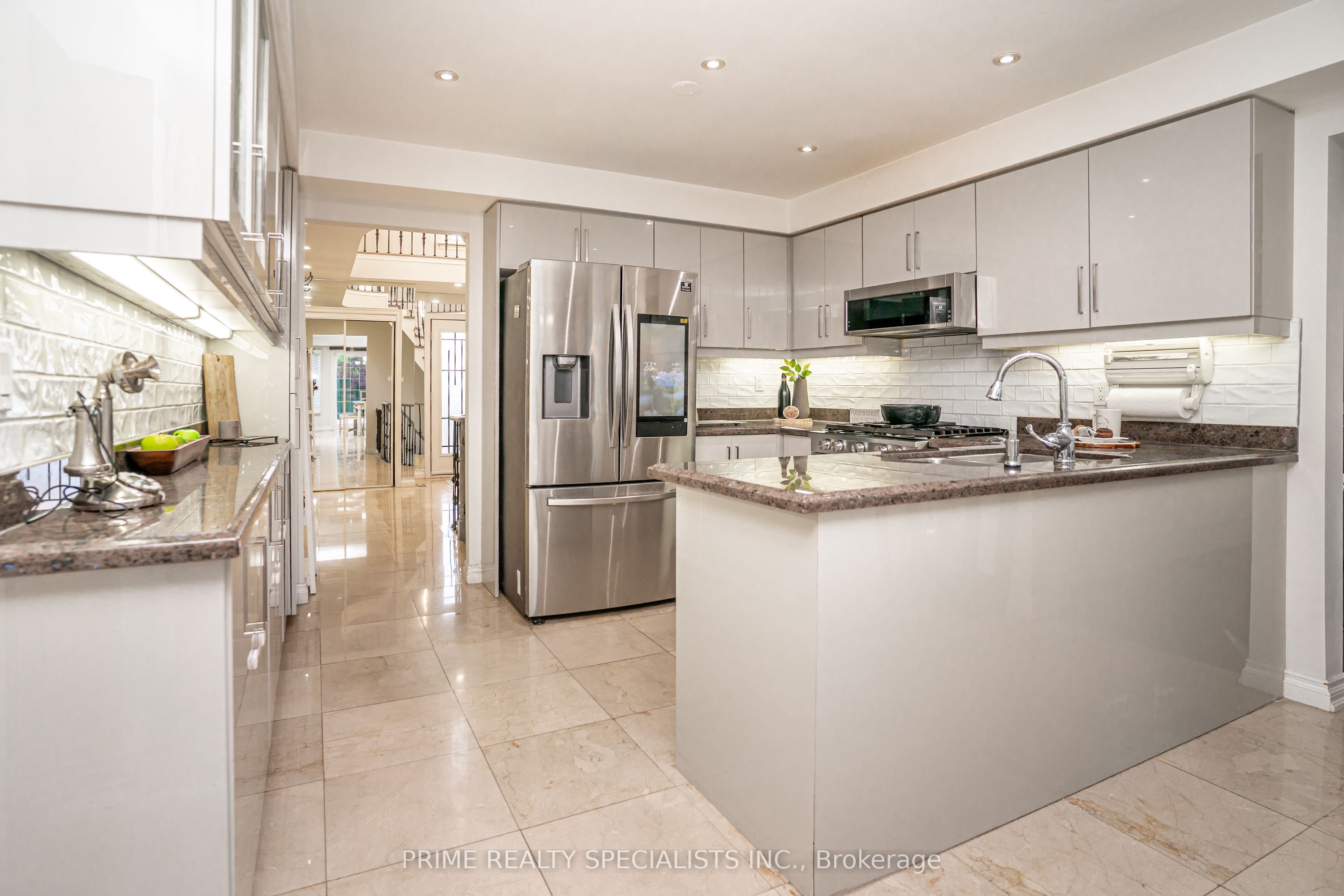 1800 Tattersall Way Property Photo 10