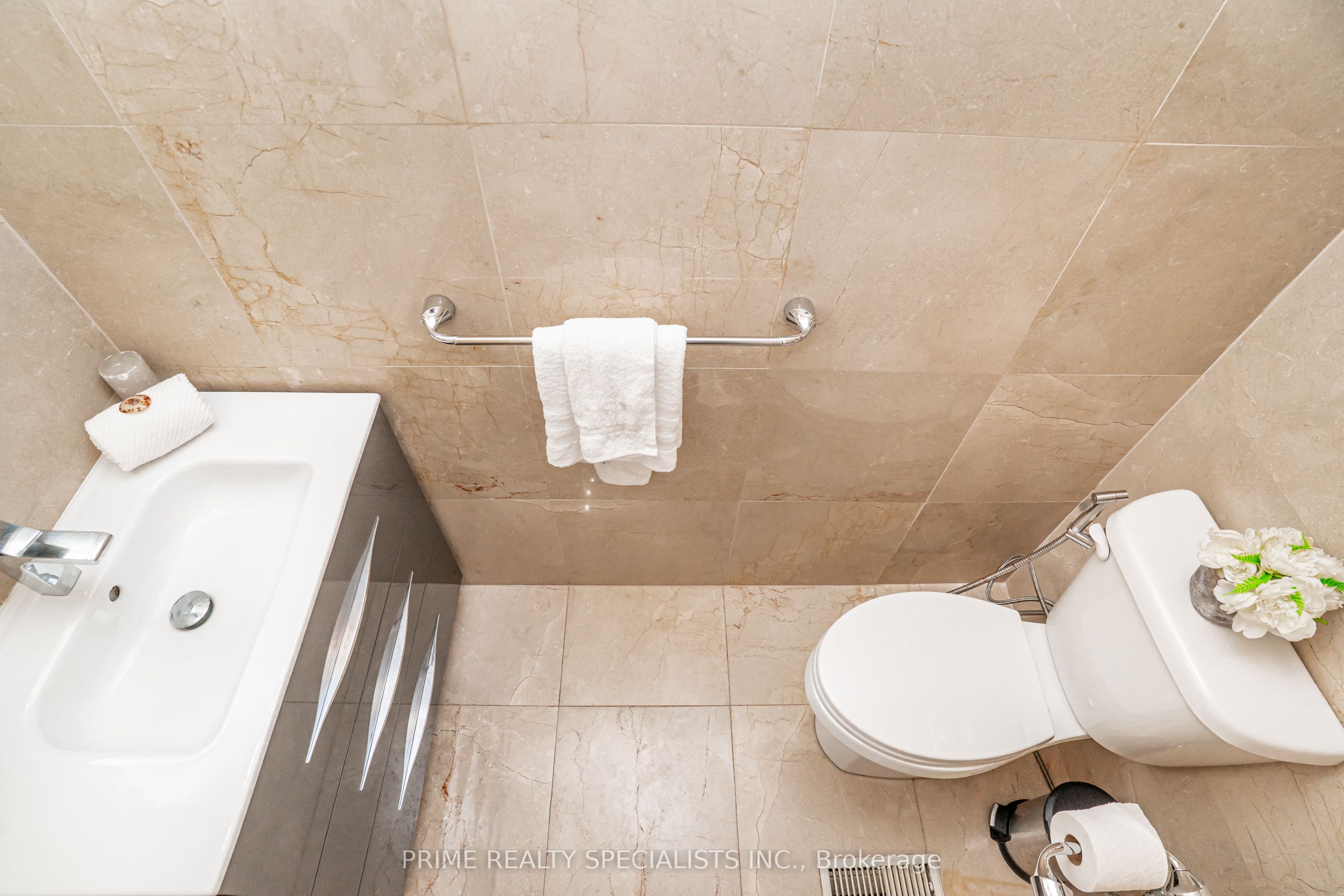 1800 Tattersall Way Property Photo 17