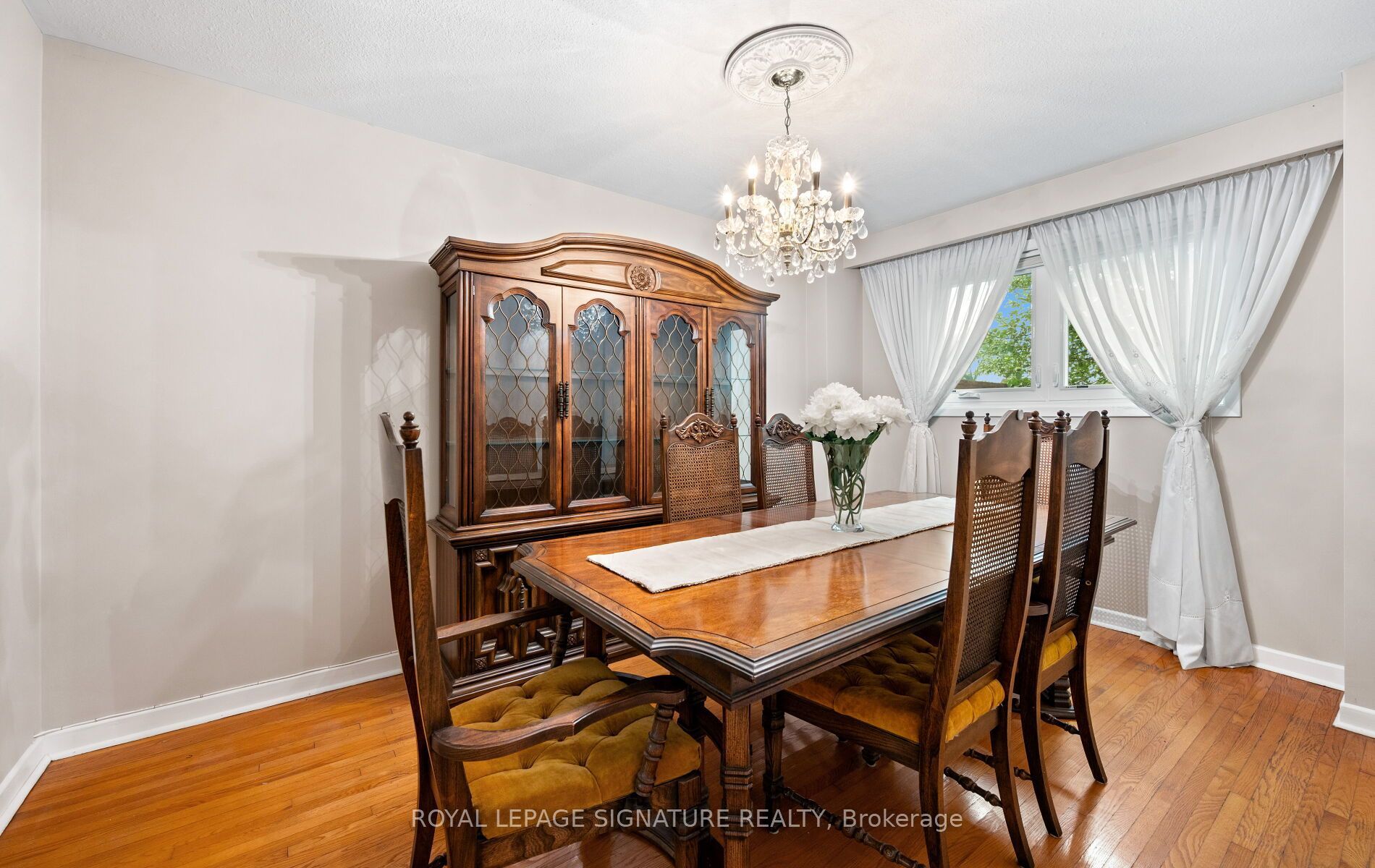 1142 Alexandra Avenue Property Photo 10