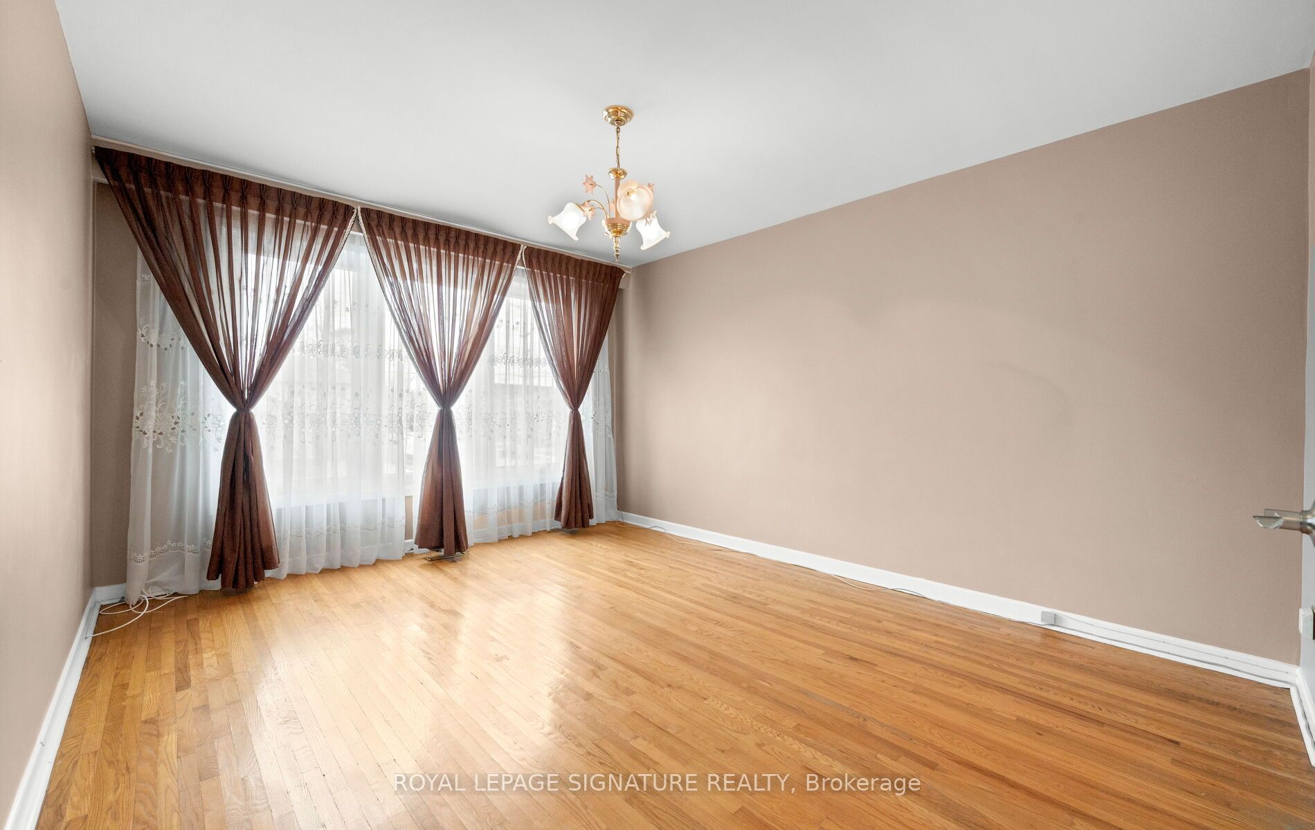 1142 Alexandra Avenue Property Photo 15