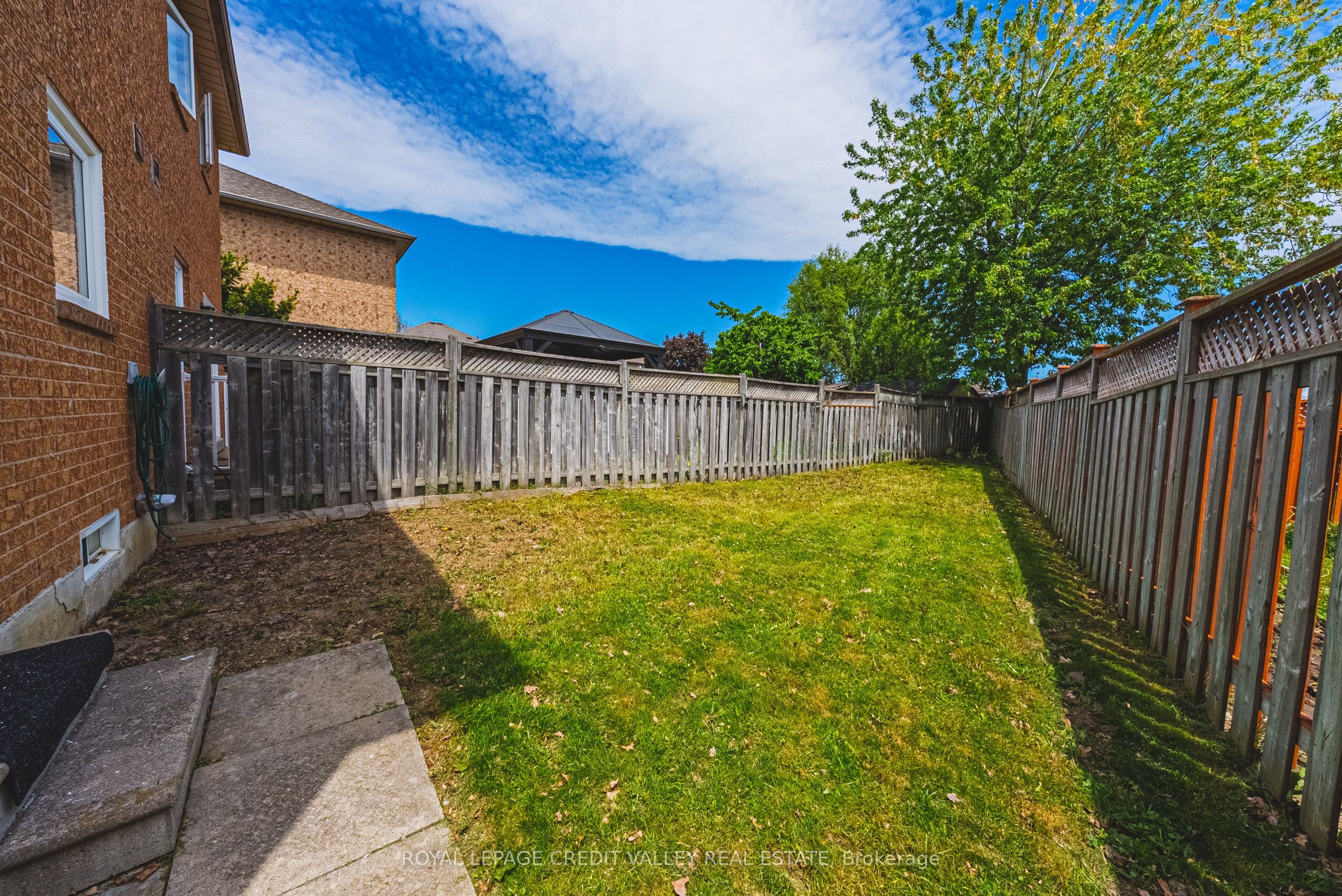 155 Saddletree Trail Property Photo 25