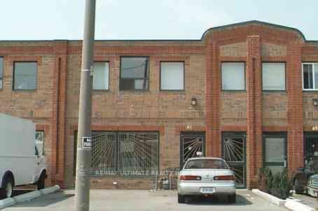 46 Cawthra Avenue