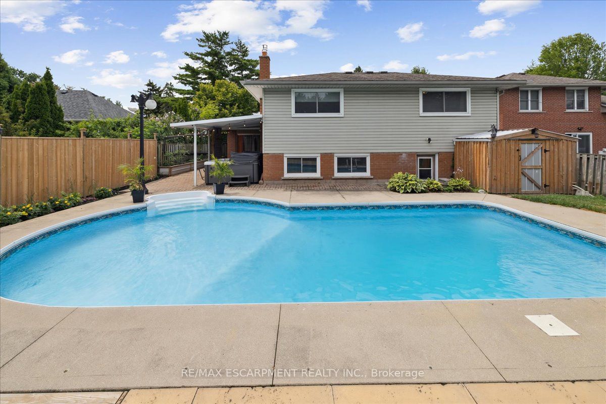 755 Parker Crescent Property Photo 43