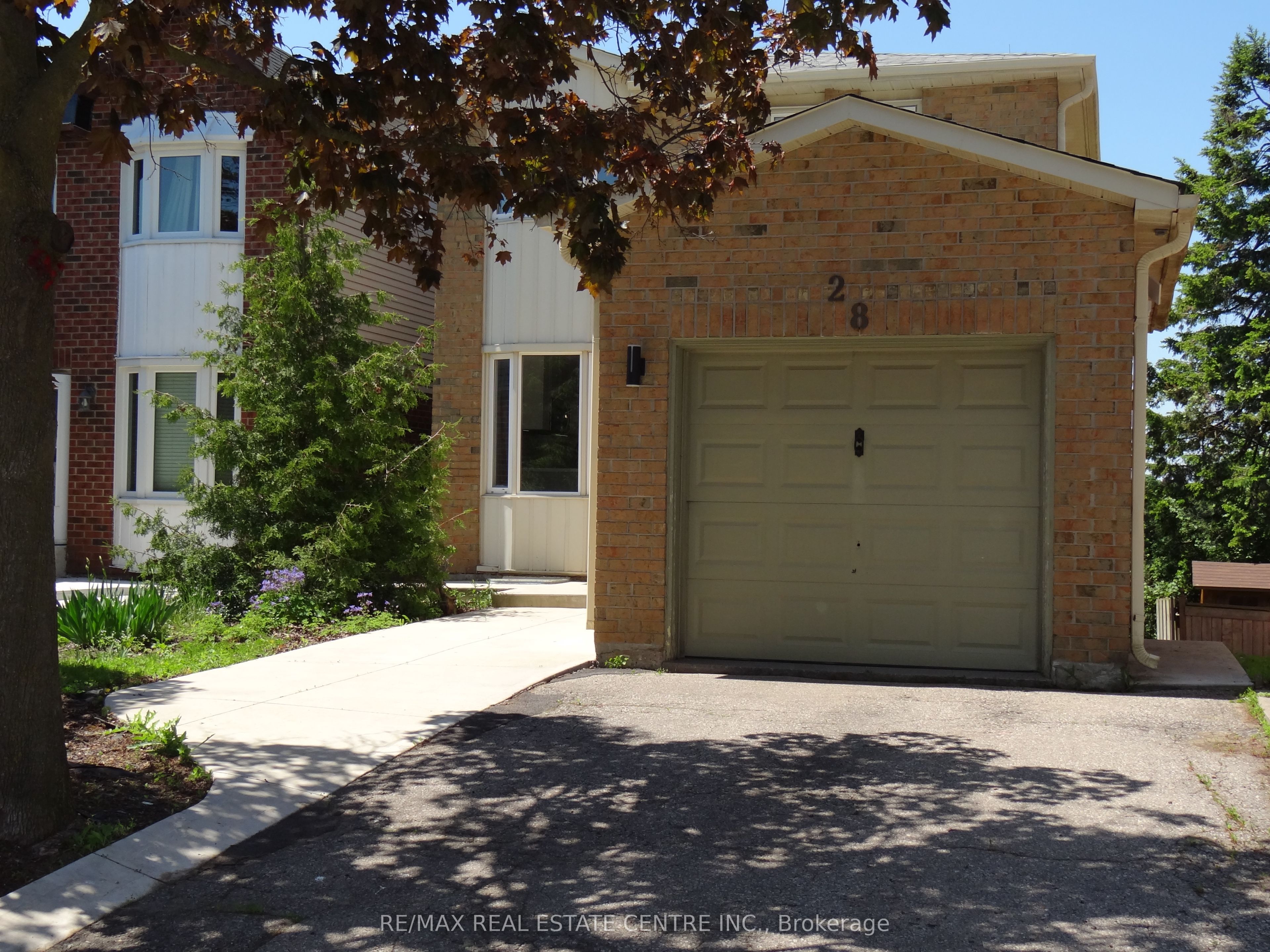 28 Rawling Crescent Property Photo 3
