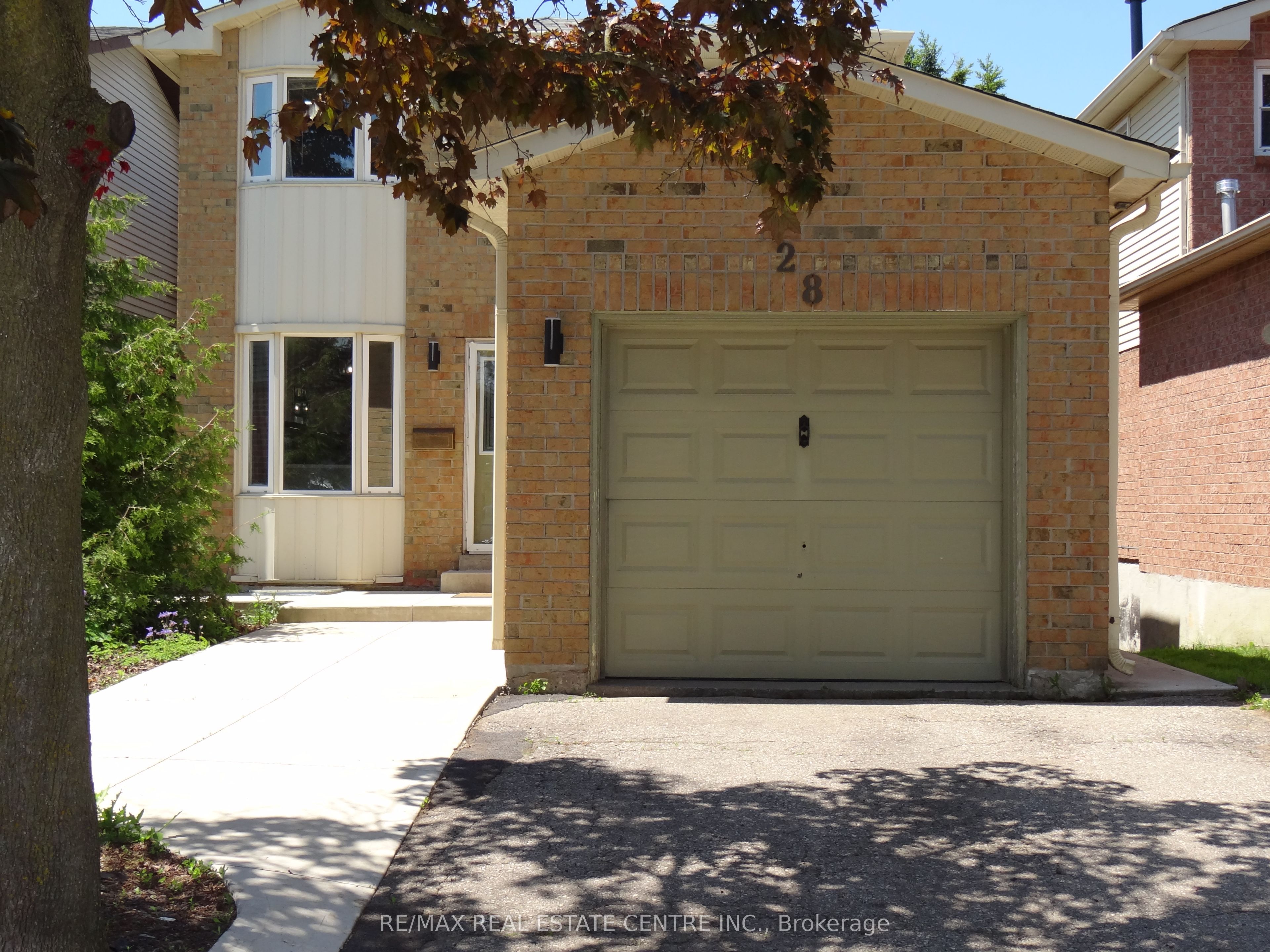 28 Rawling Crescent Property Photo 4