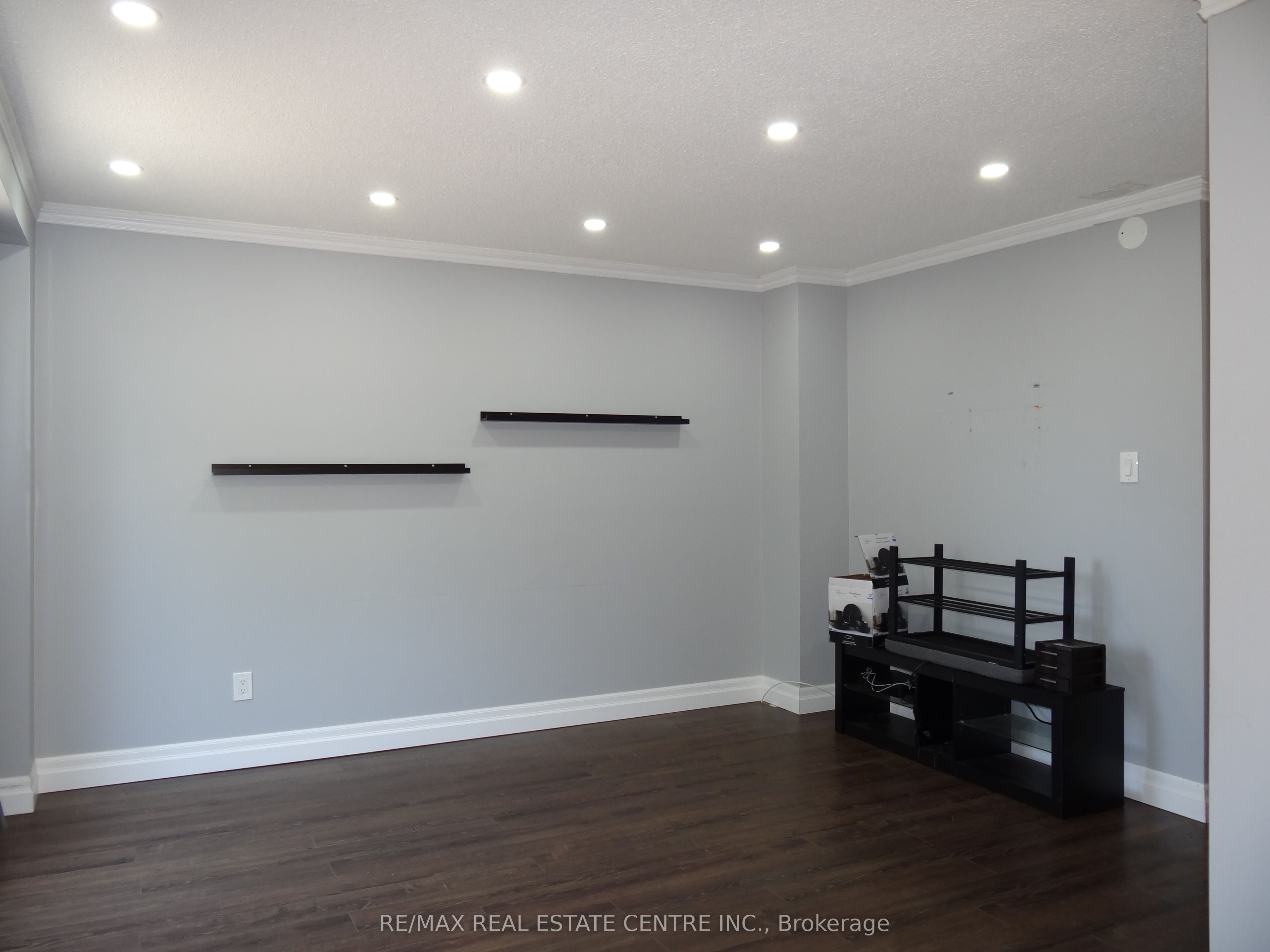 28 Rawling Crescent Property Photo 10